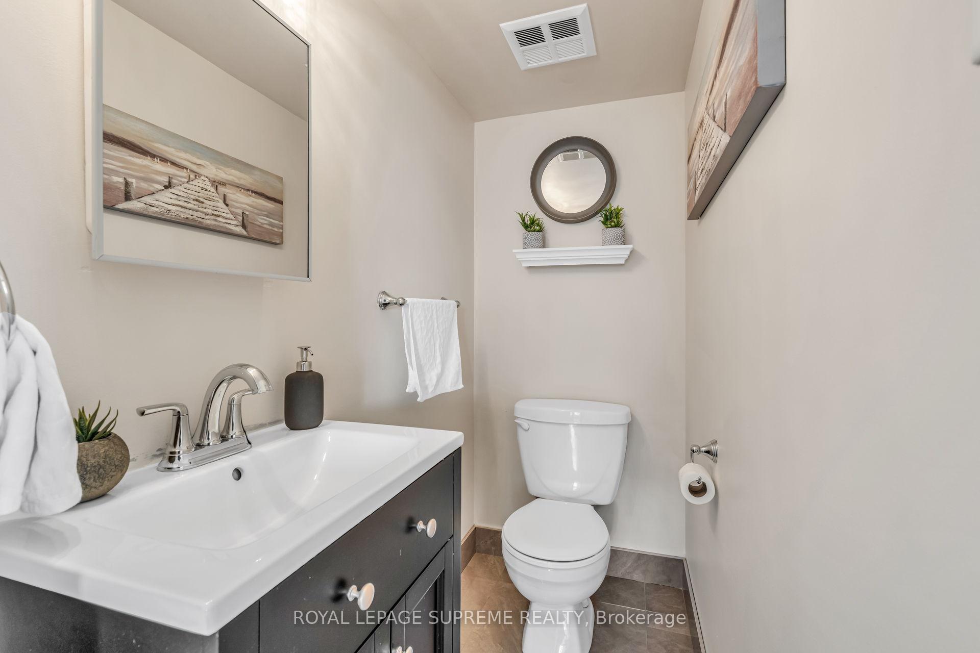 3590 Kaneff Crescent 1907