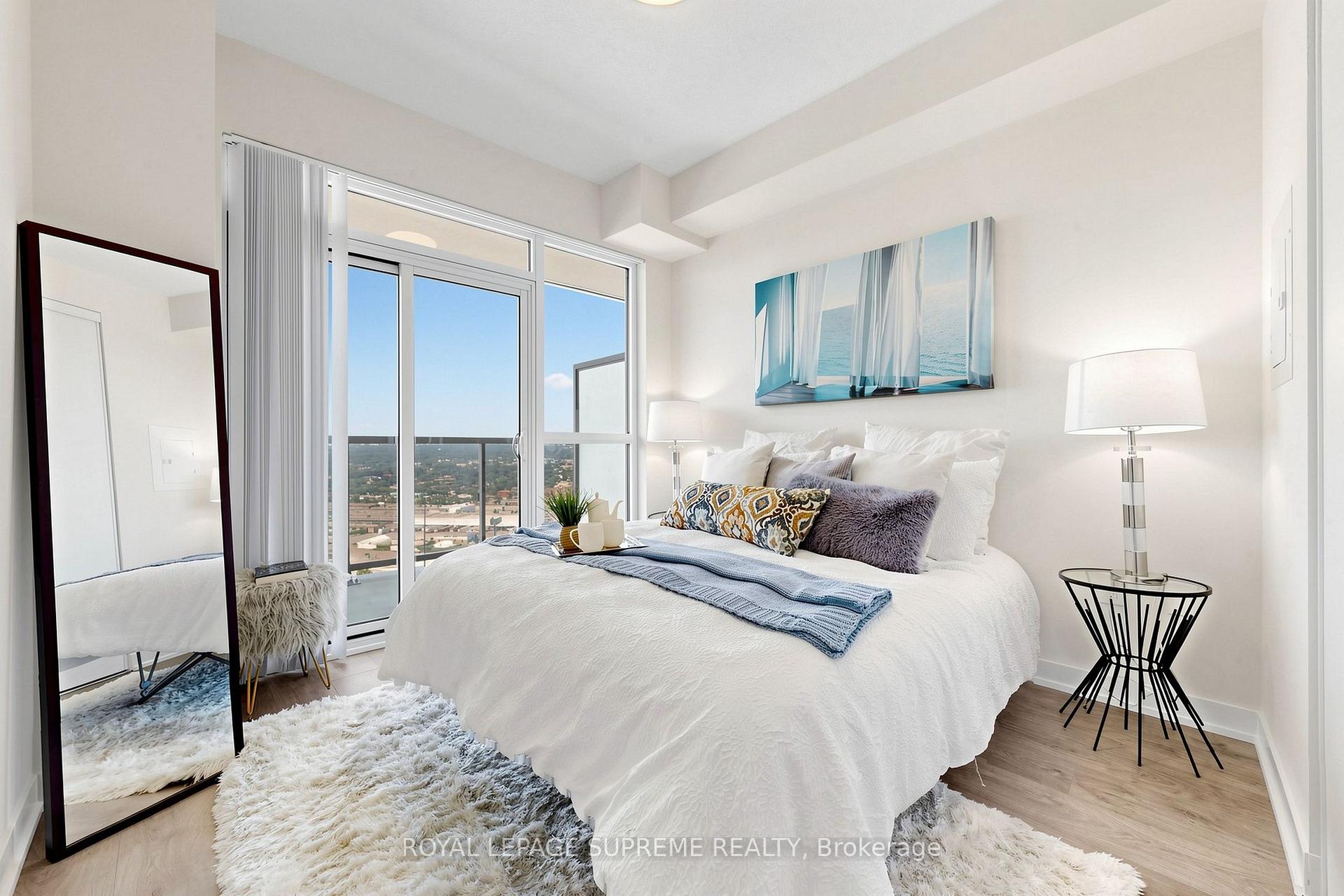 38 Annie Craig Drive 2708, Toronto Unit: 2708