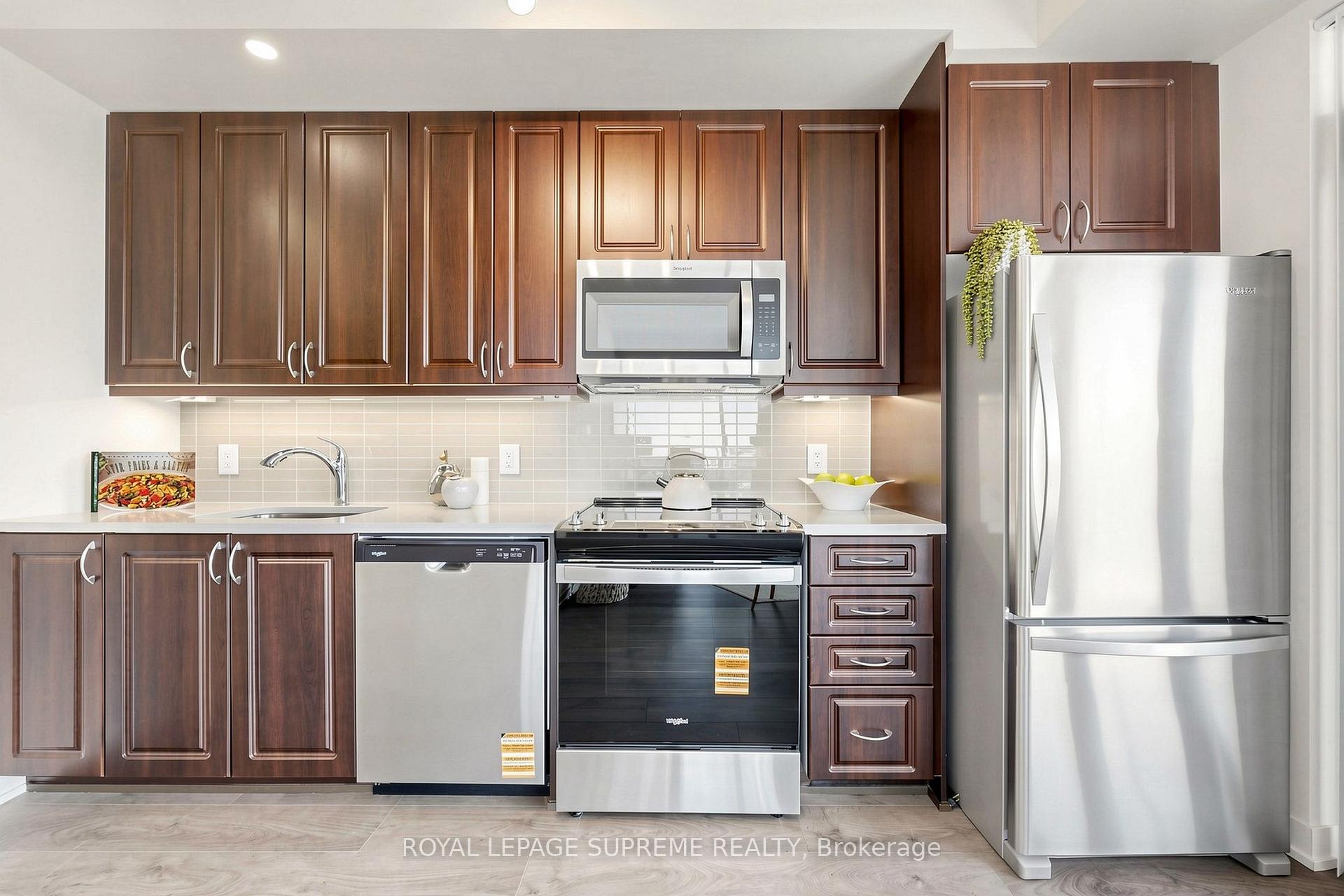 38 Annie Craig Drive 2708, Toronto Unit: 2708