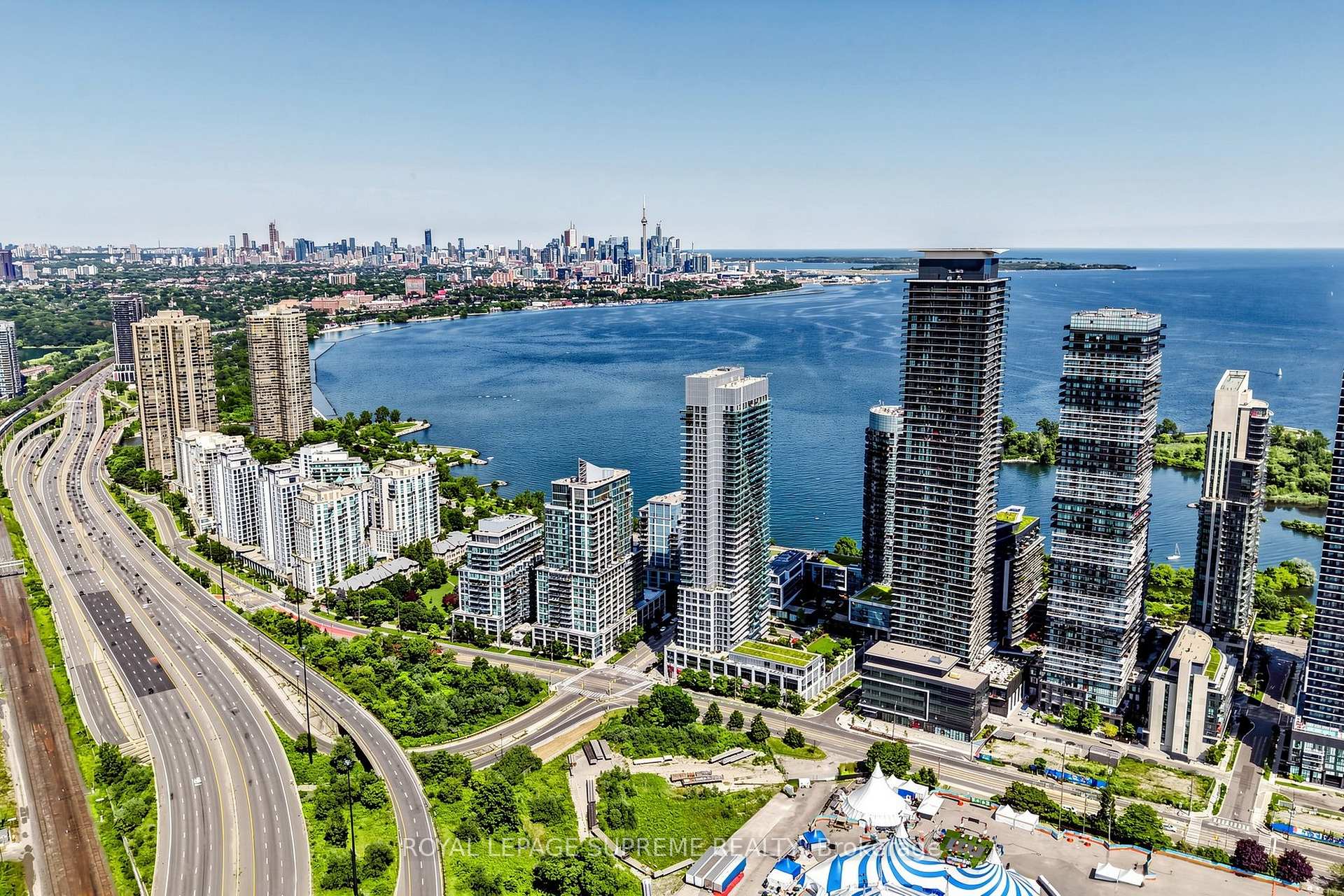 38 Annie Craig Drive 2708, Toronto Unit: 2708