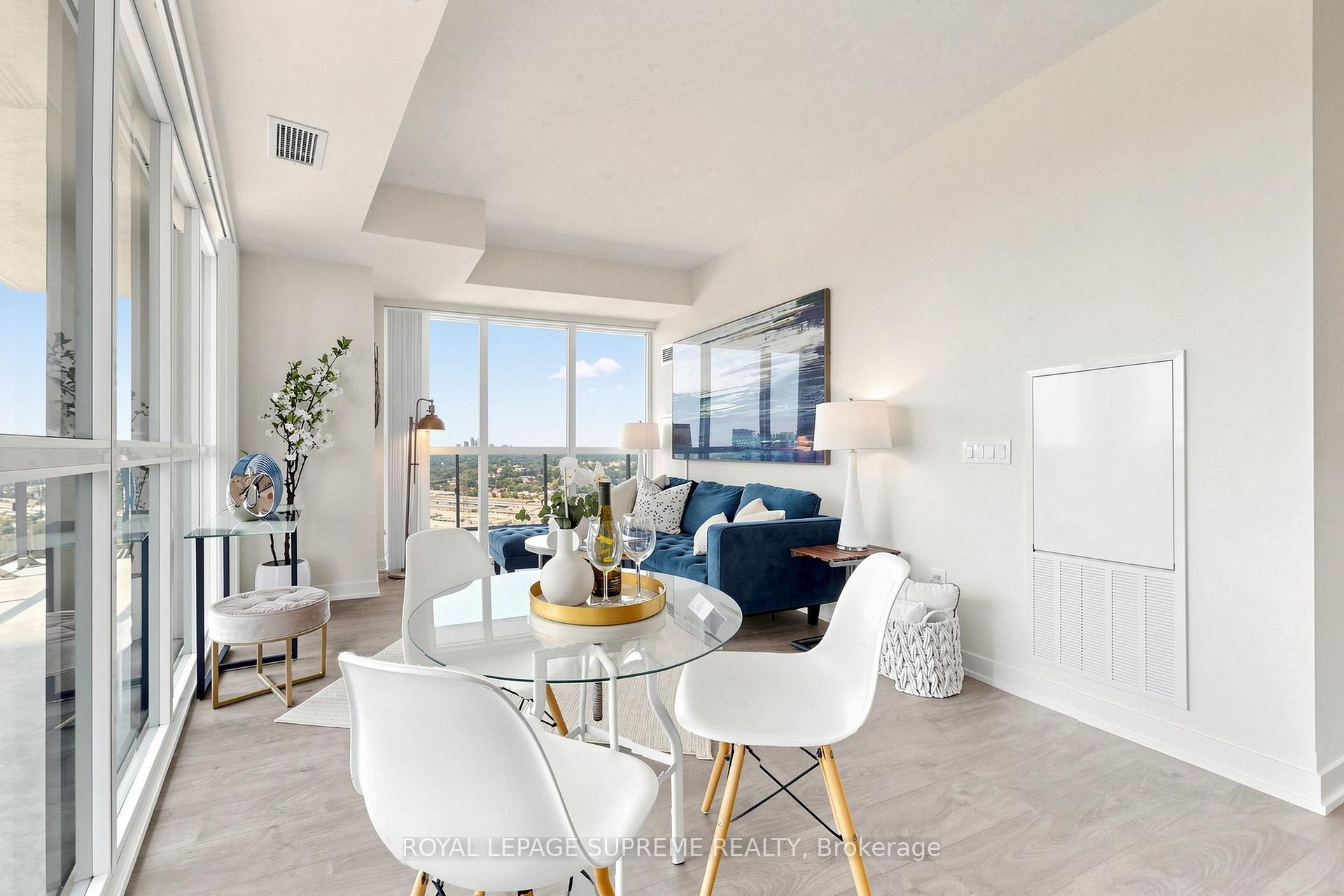 38 Annie Craig Drive 2708, Toronto Unit: 2708