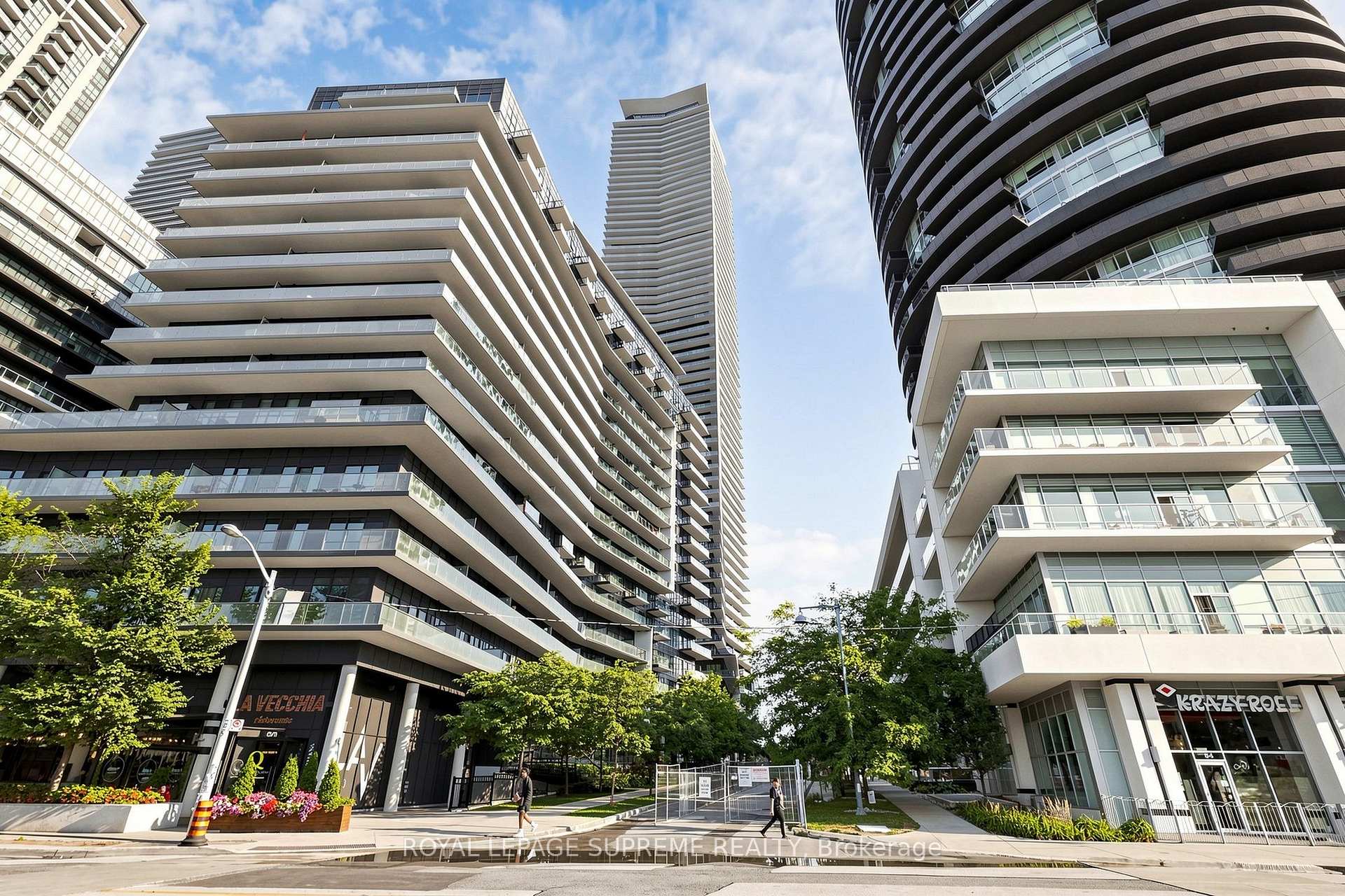 38 Annie Craig Drive 2708, Toronto Unit: 2708