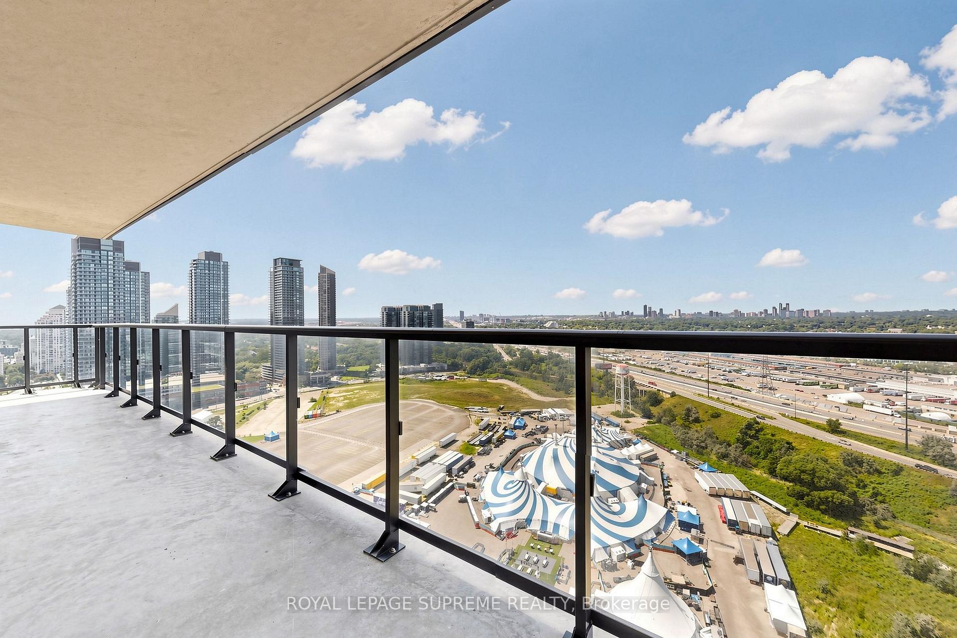 38 Annie Craig Drive 2708, Toronto Unit: 2708