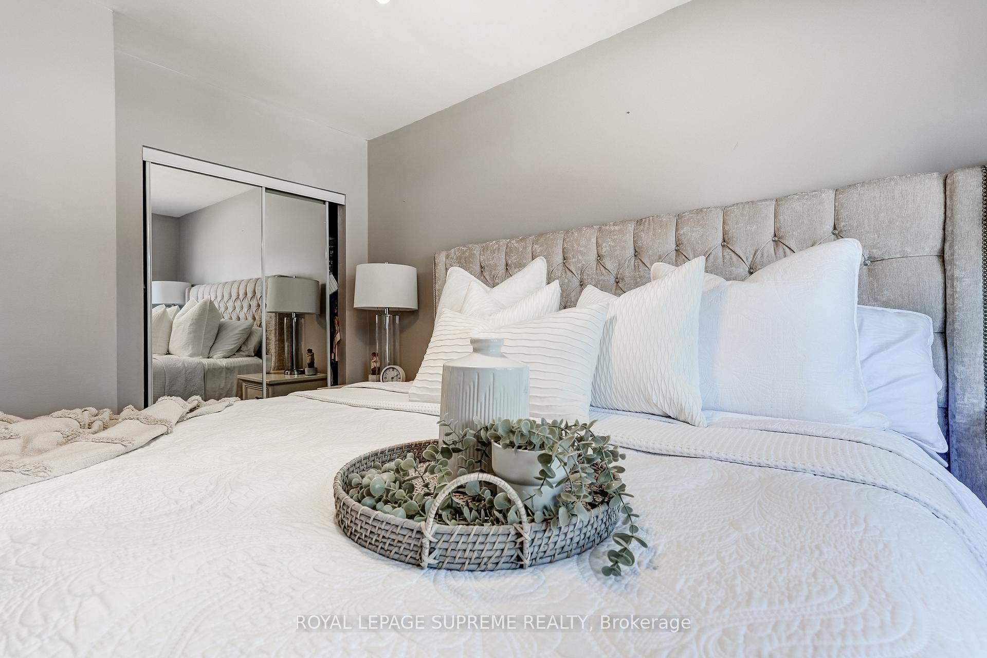 5 Fletcher Place, Toronto