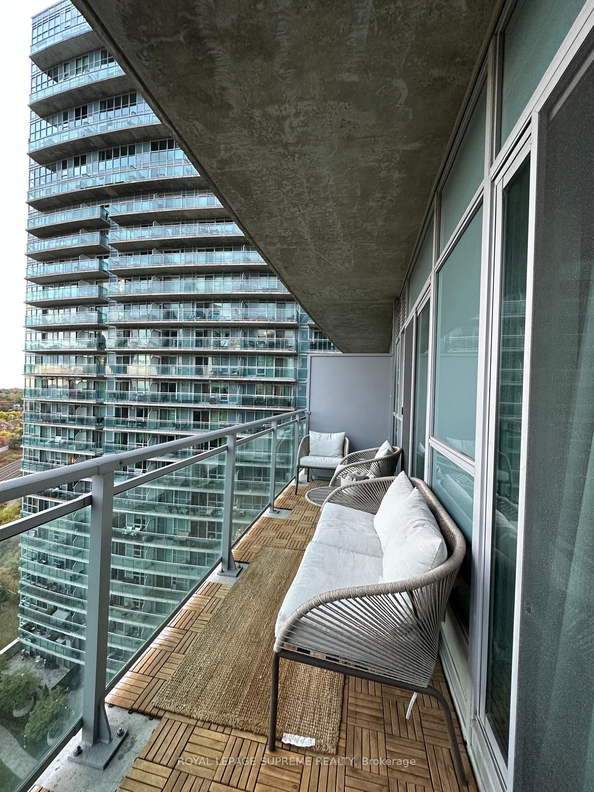 165 Legion Road 1429, Toronto Unit: 1429