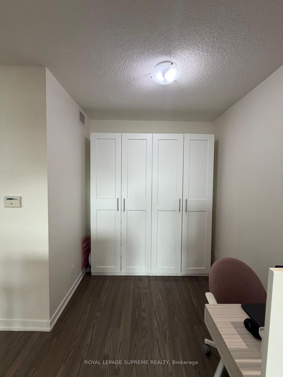 165 Legion Road 1429, Toronto Unit: 1429