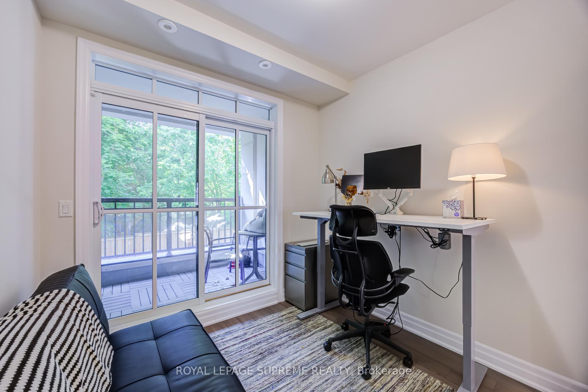 652 Cricklewood Drive 207