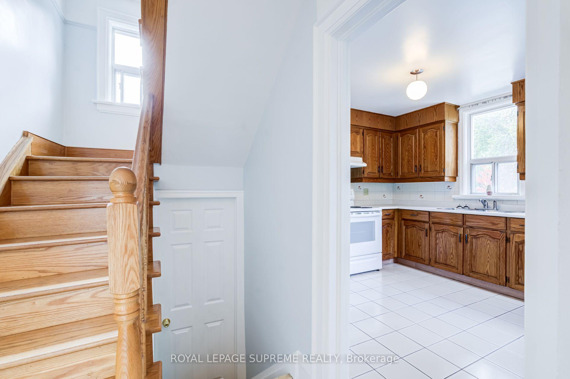 143 Connolly Street 2, Toronto Unit: 2