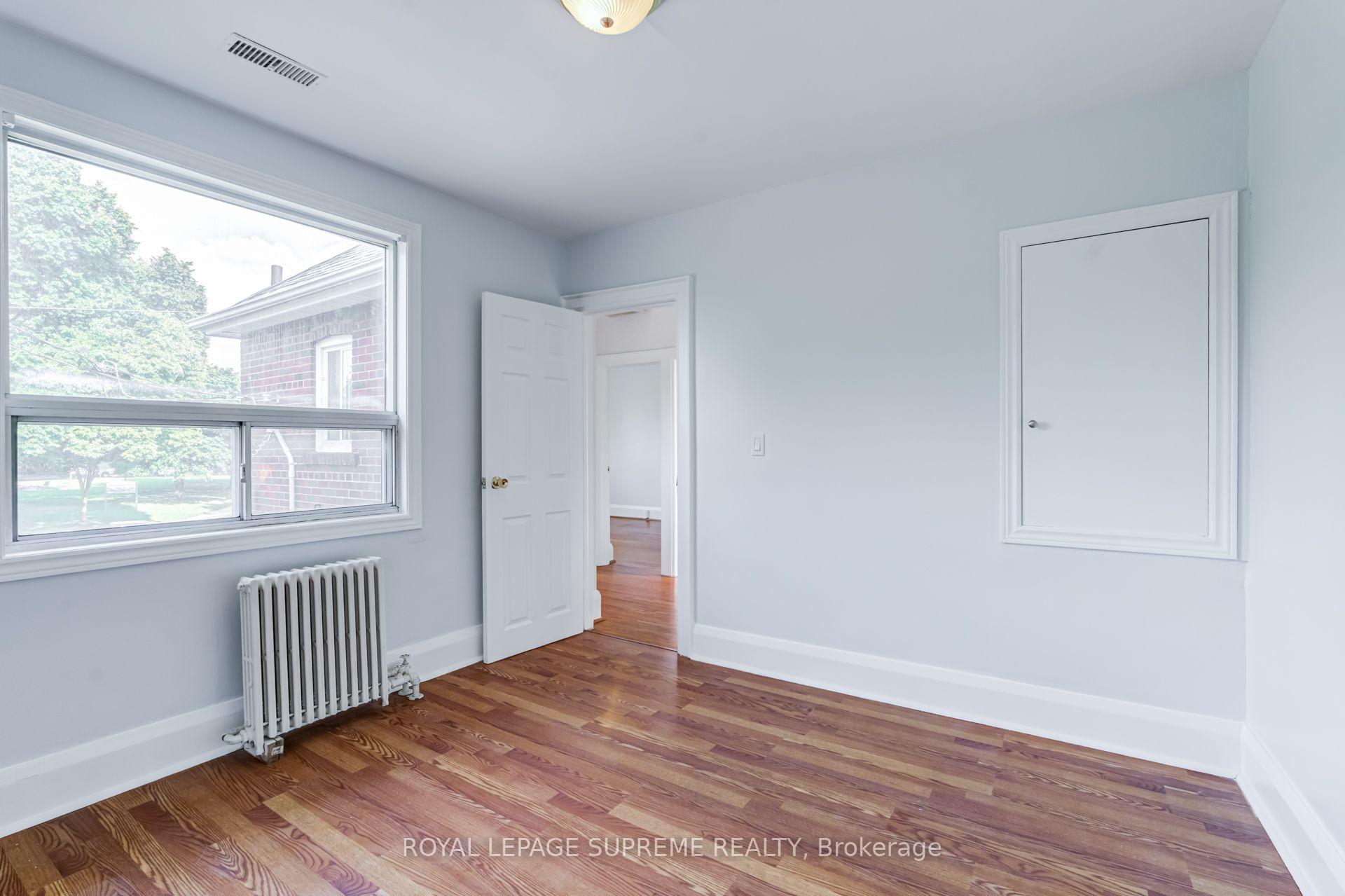 143 Connolly Street 2, Toronto Unit: 2
