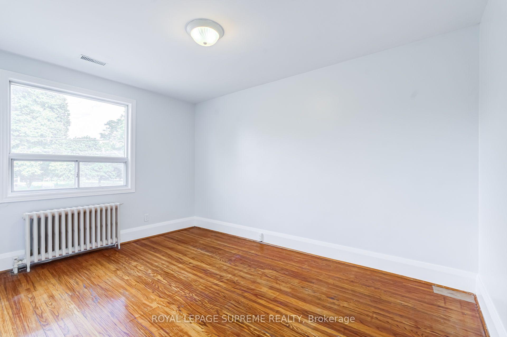 143 Connolly Street 2, Toronto Unit: 2