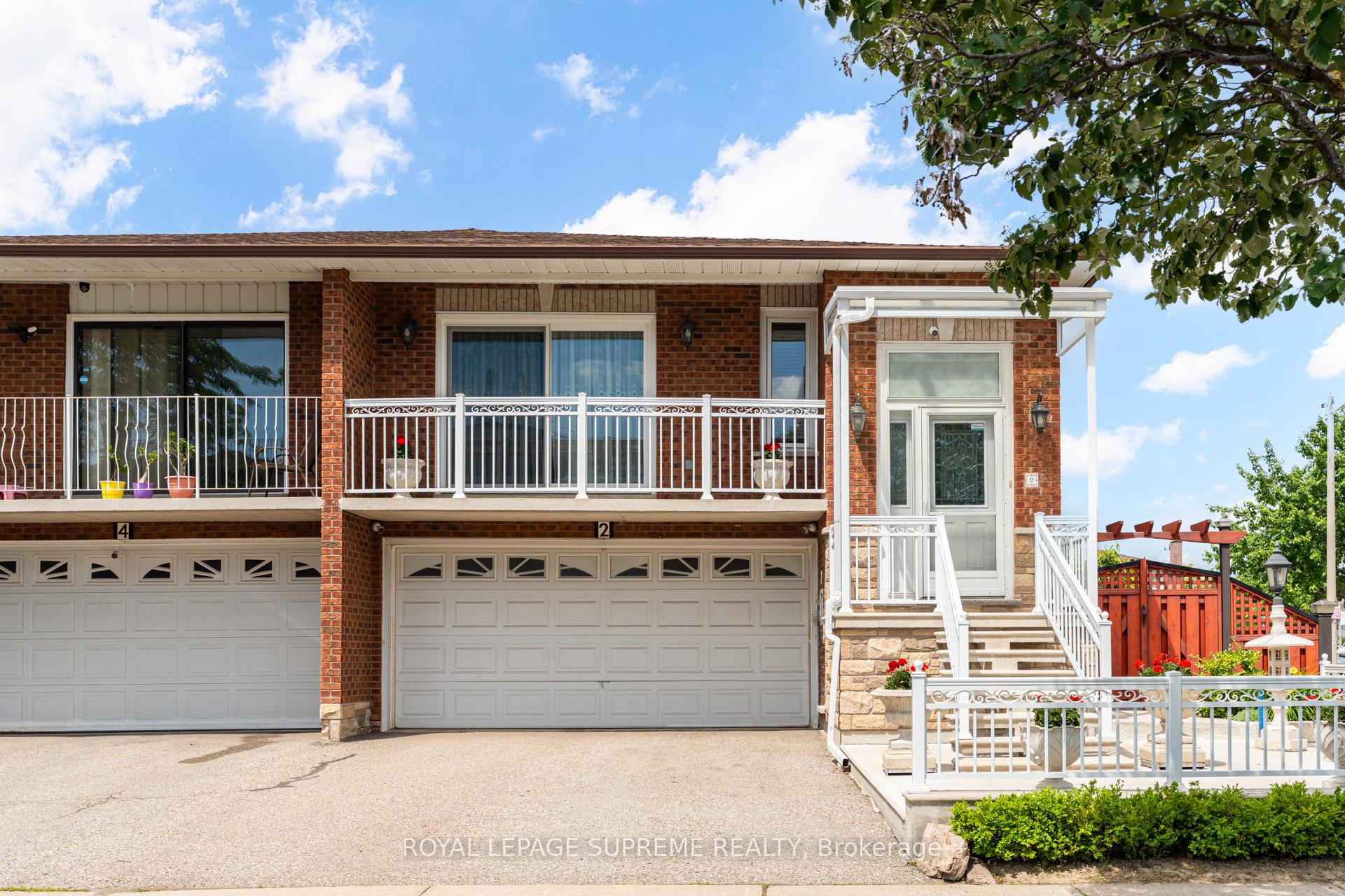 2 Dogleg Court, Toronto