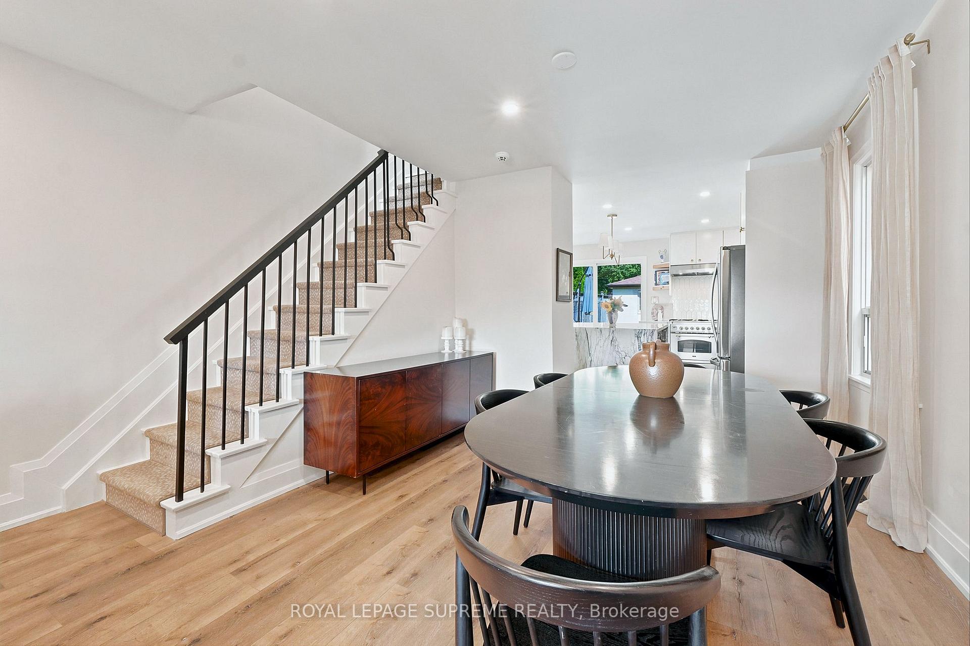 395 McRoberts Avenue, Toronto