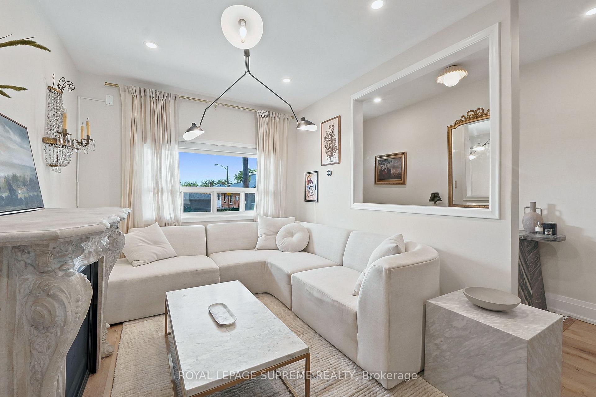 395 McRoberts Avenue, Toronto