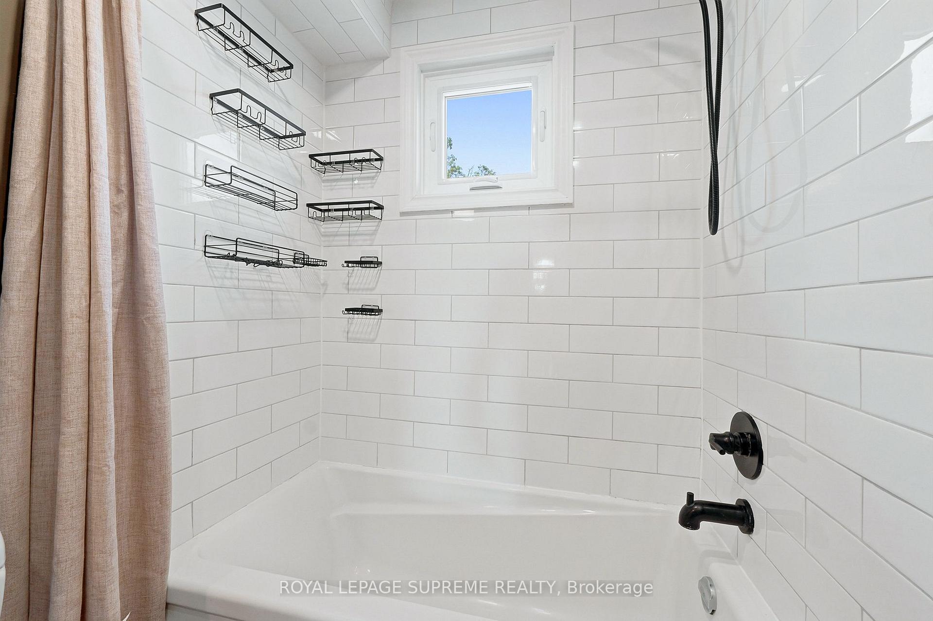 395 McRoberts Avenue, Toronto