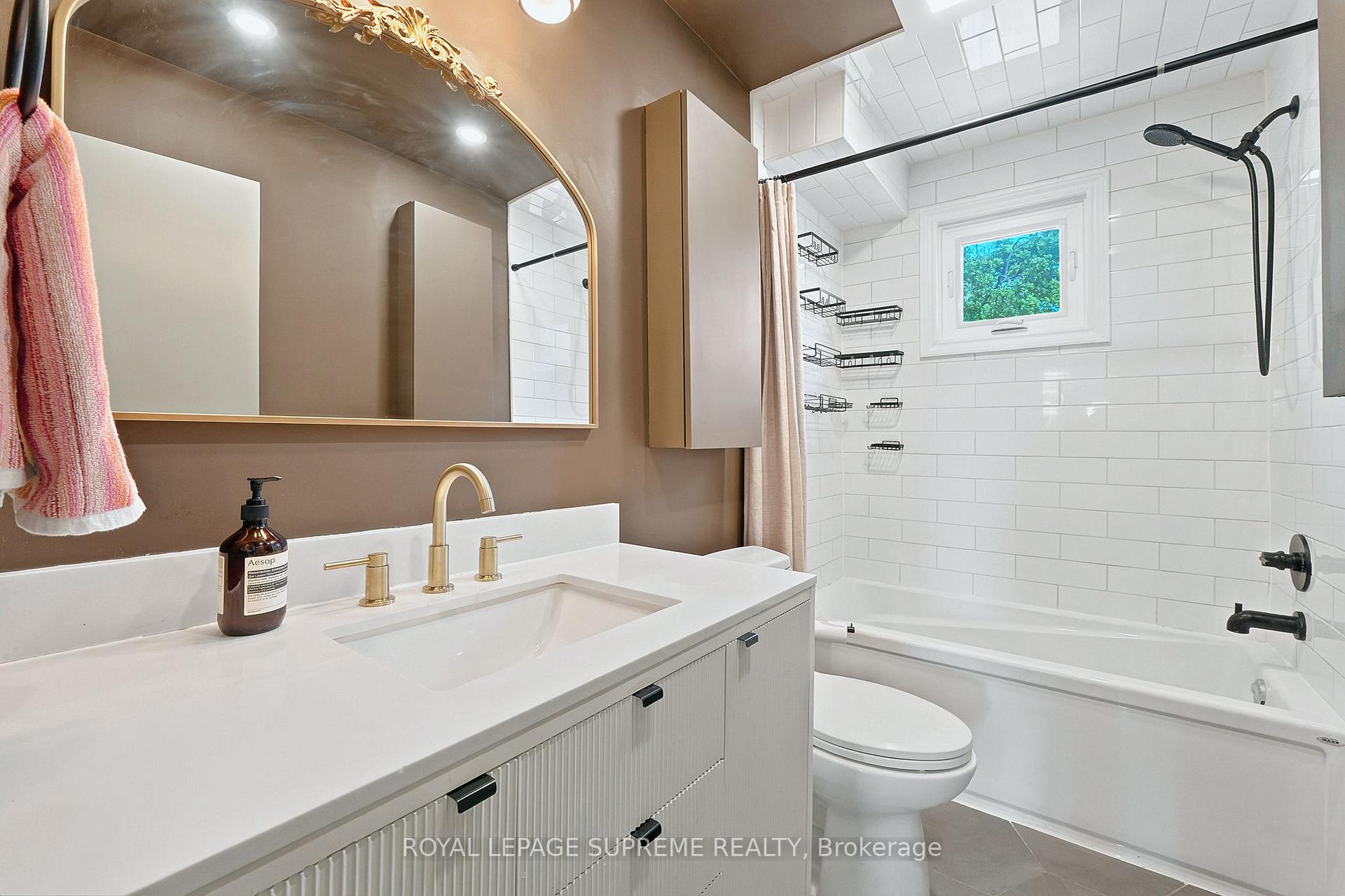 395 McRoberts Avenue, Toronto