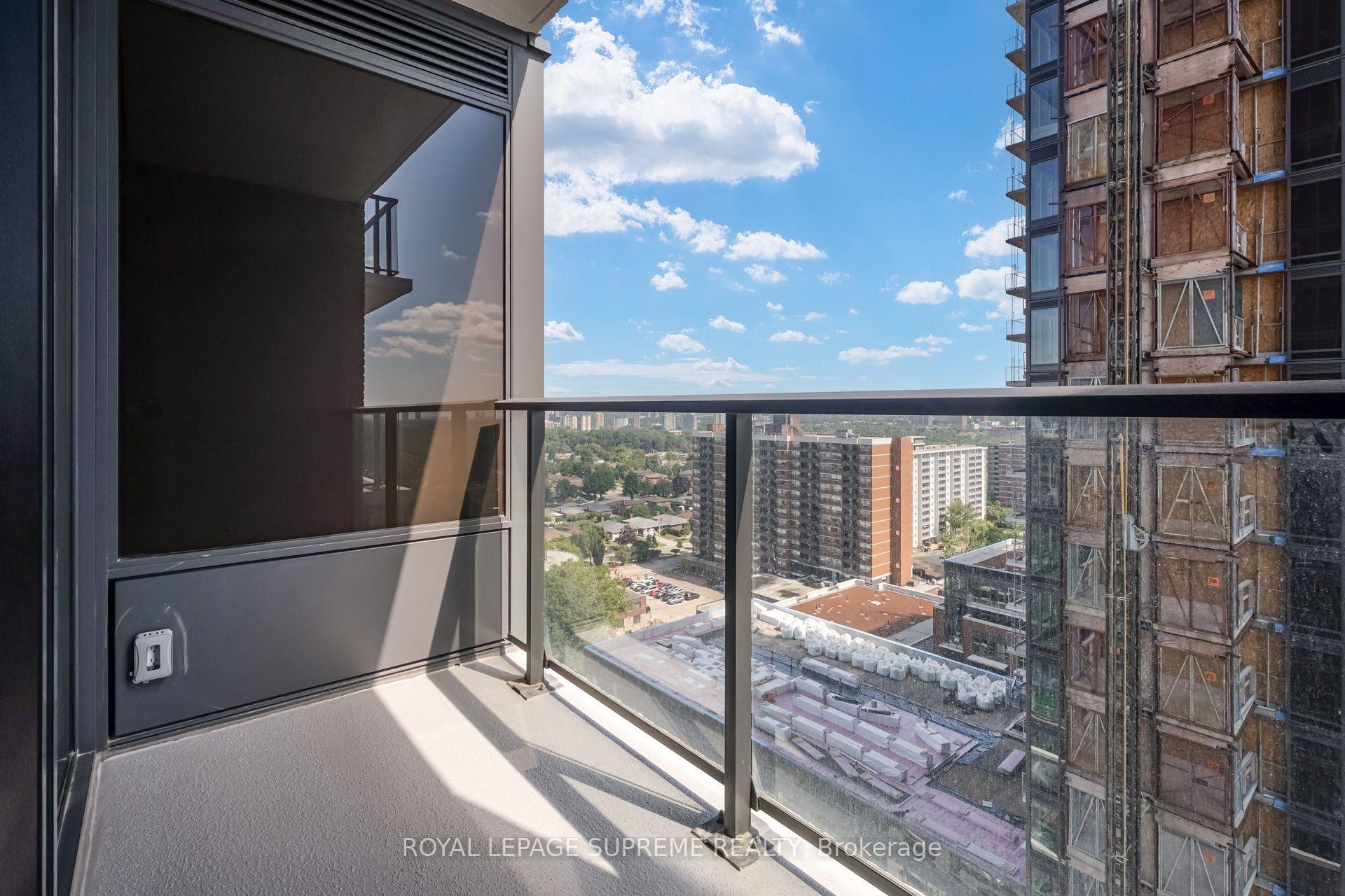4010 Eglinton Avenue W 1622, Toronto Unit: 1622