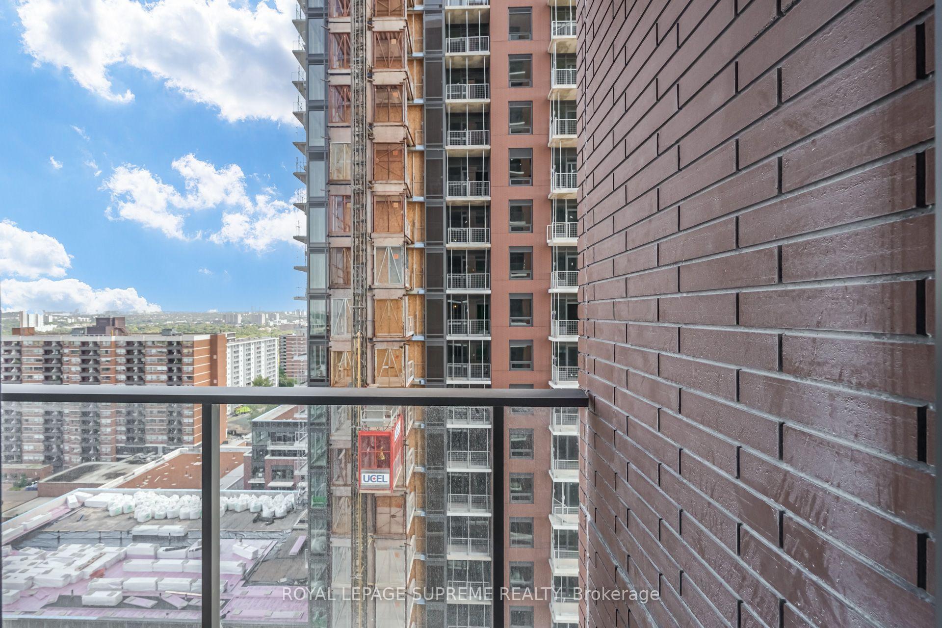 4010 Eglinton Avenue W 1622, Toronto Unit: 1622