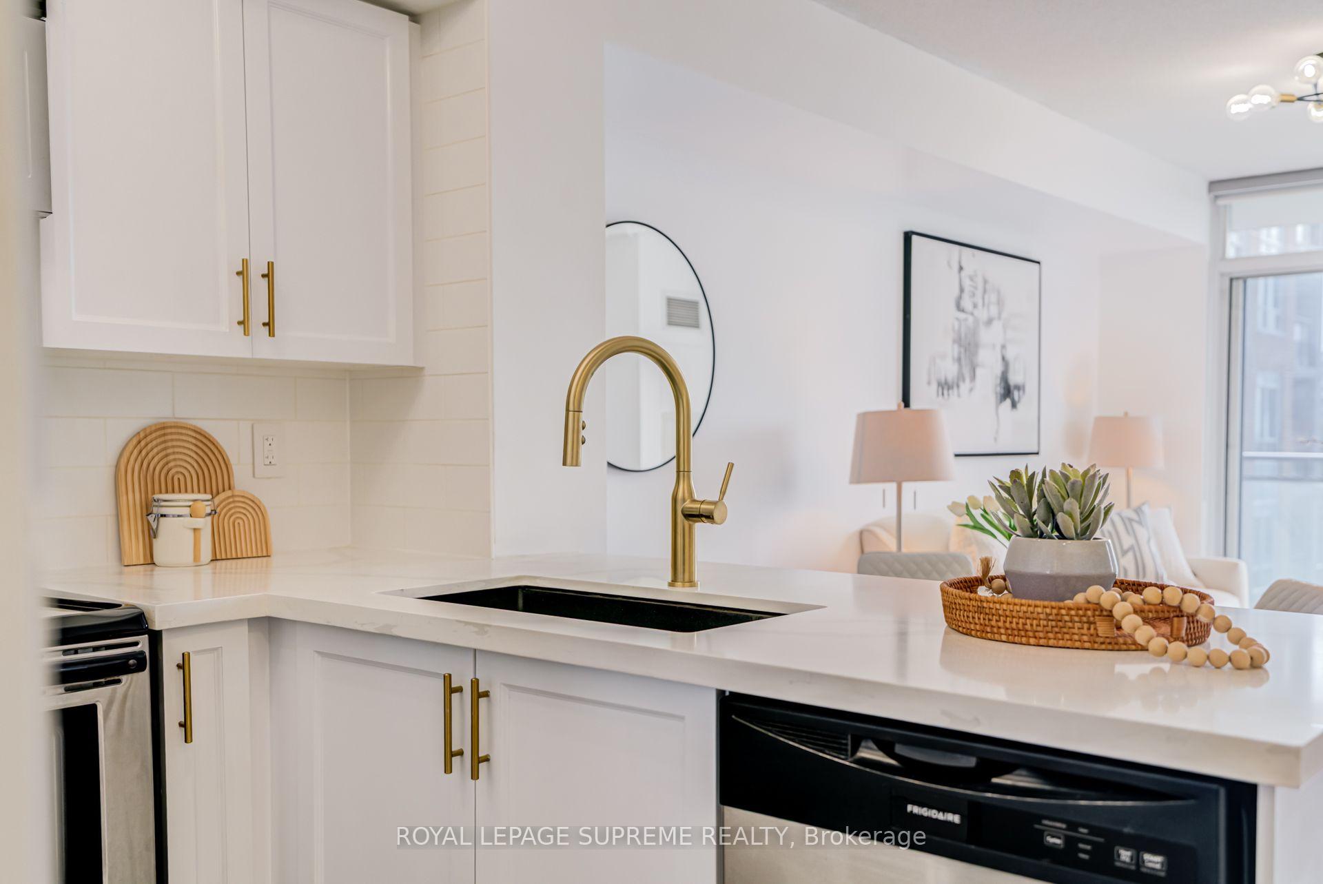 2772 Keele Street 601, Toronto Unit: 601