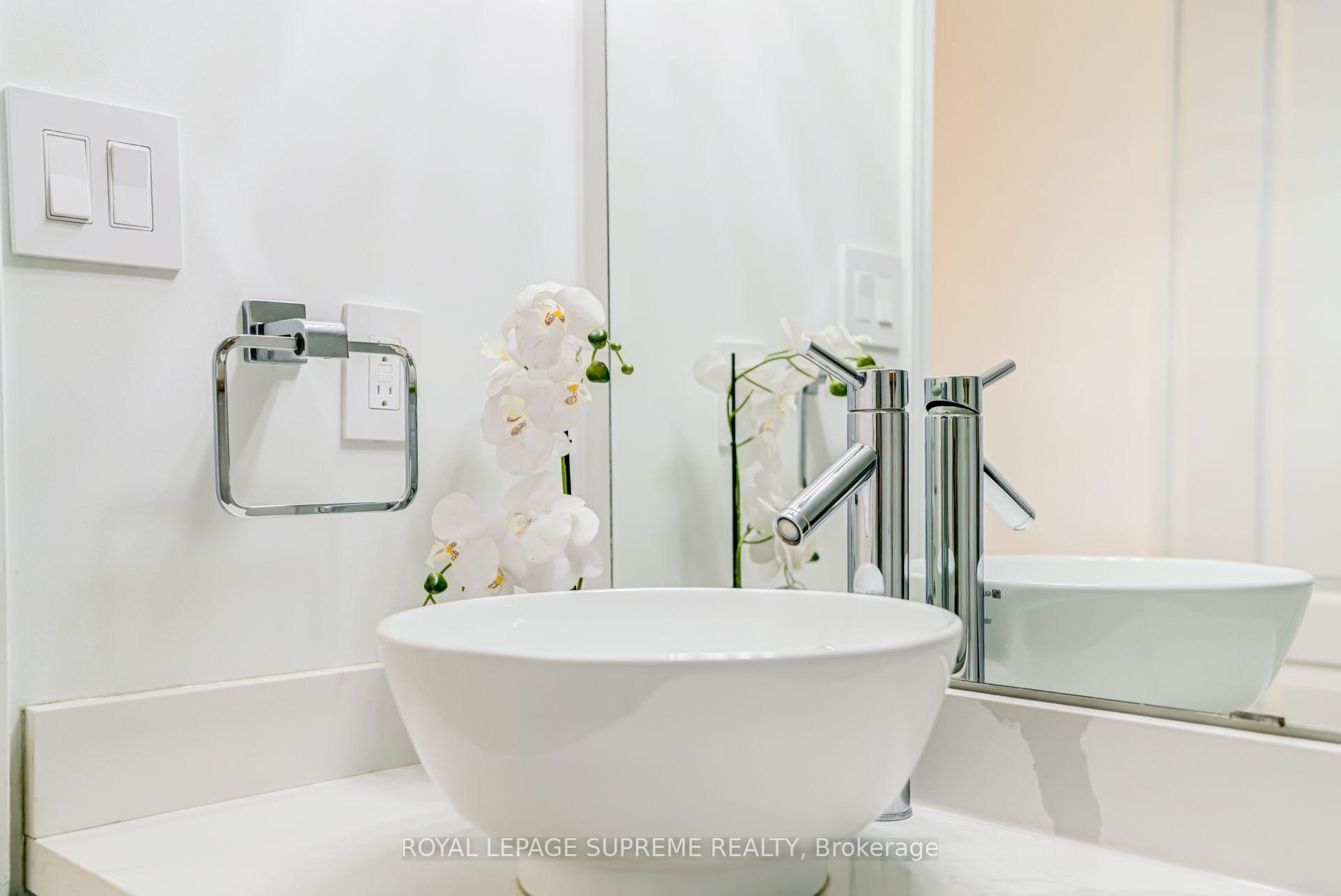 2772 Keele Street 601, Toronto Unit: 601