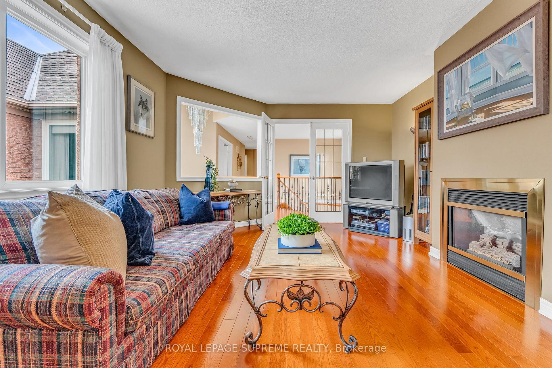 2819 Duncairn Drive