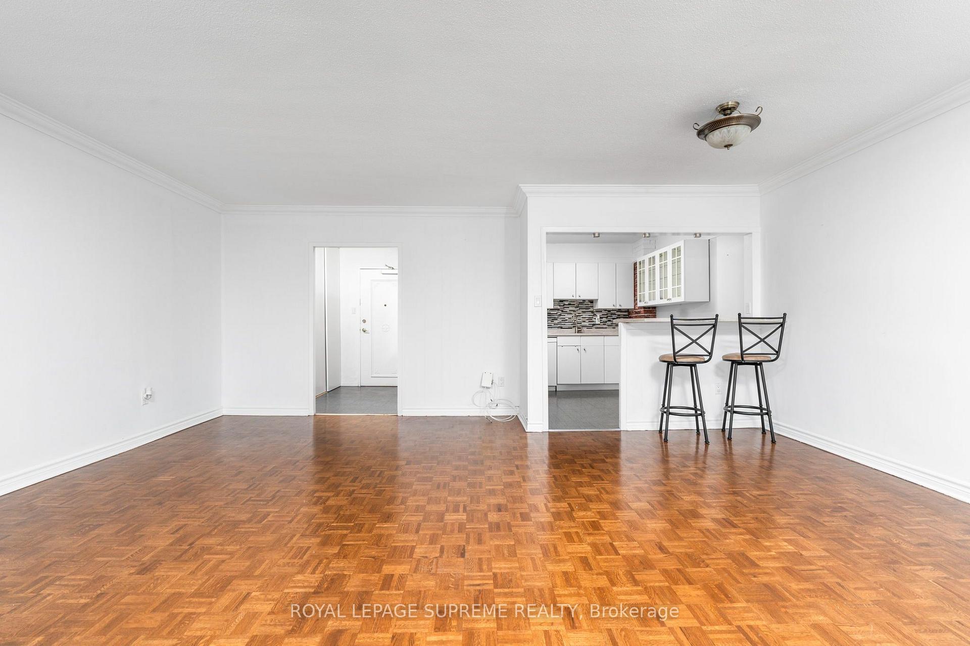 85 Emmett Avenue 2409, Toronto Unit: 2409