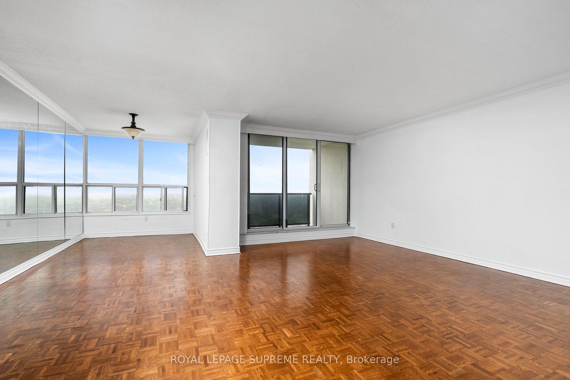 85 Emmett Avenue 2409, Toronto Unit: 2409