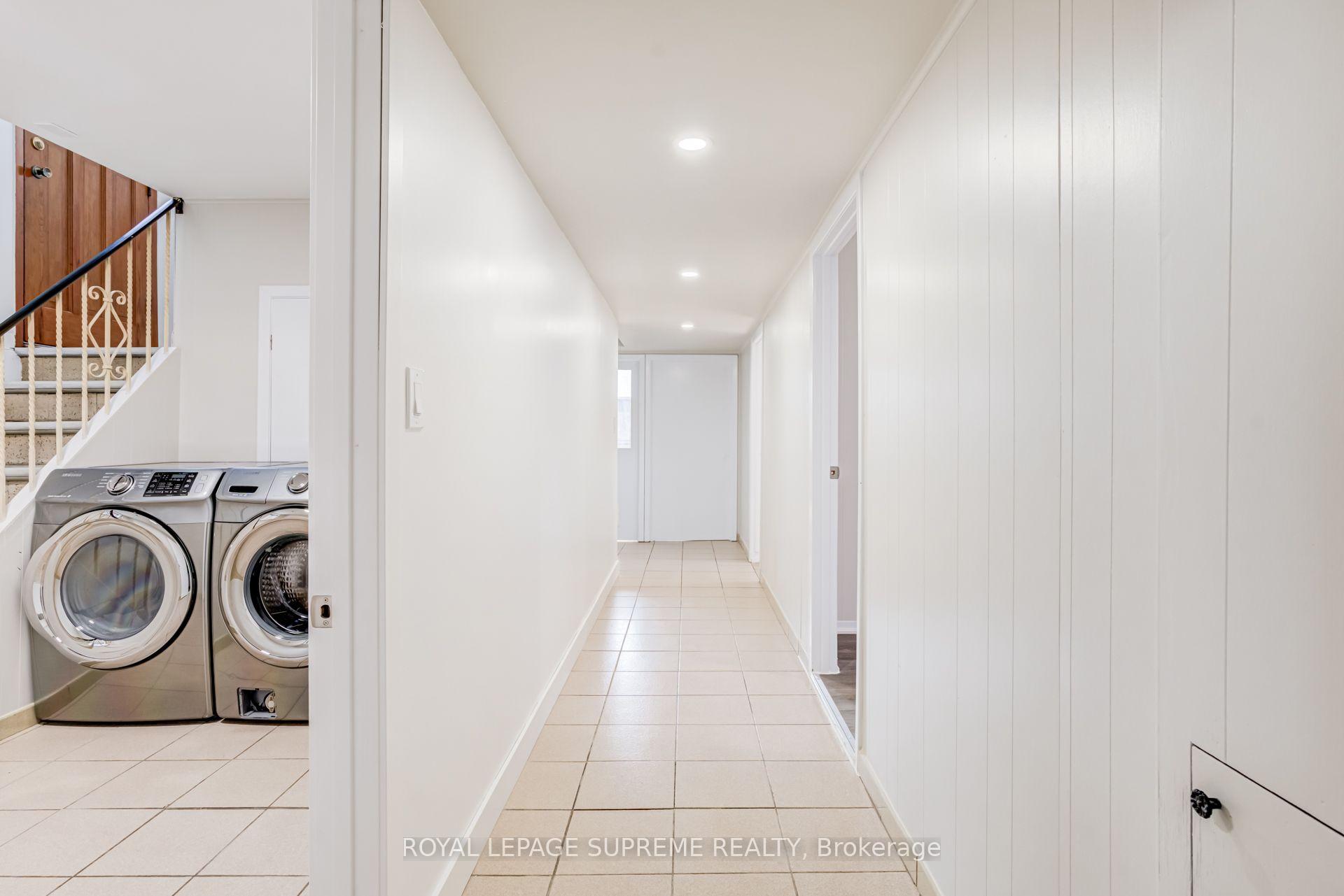 5 Paramount Court Bsmt, Toronto Unit: Bsmt