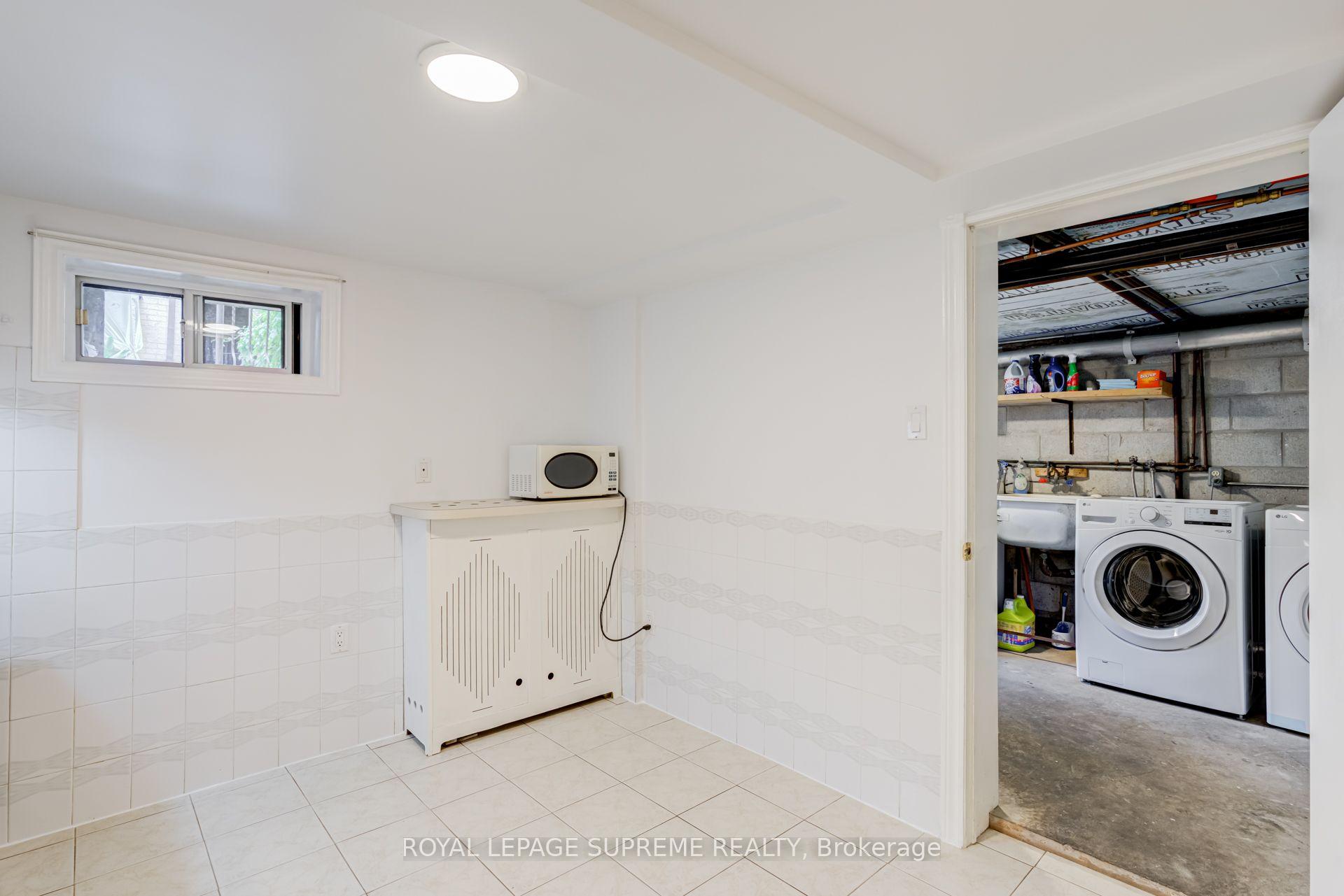 20 Edna Avenue Bsmt, Toronto Unit: Bsmt