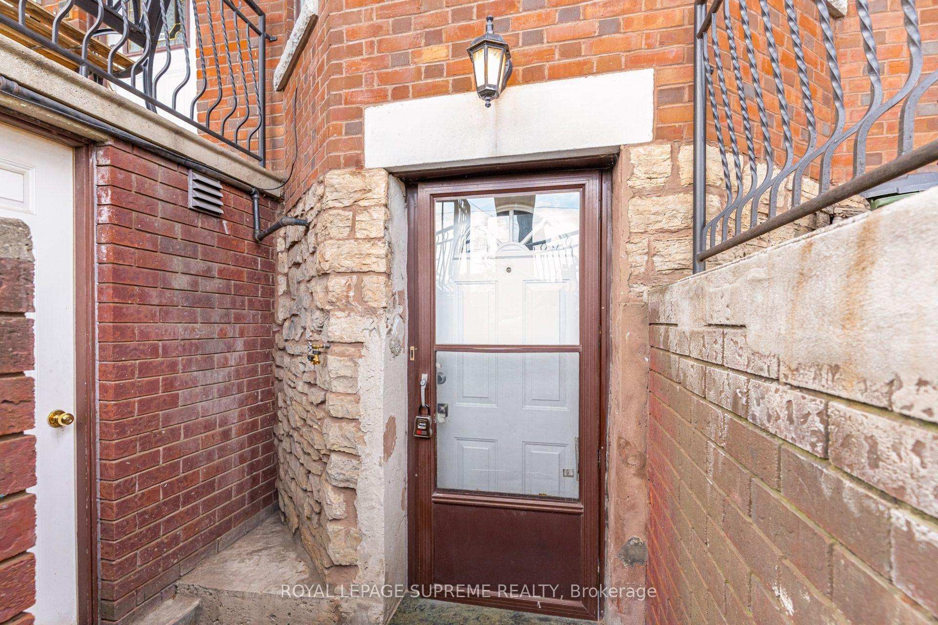 20 Edna Avenue Bsmt, Toronto Unit: Bsmt
