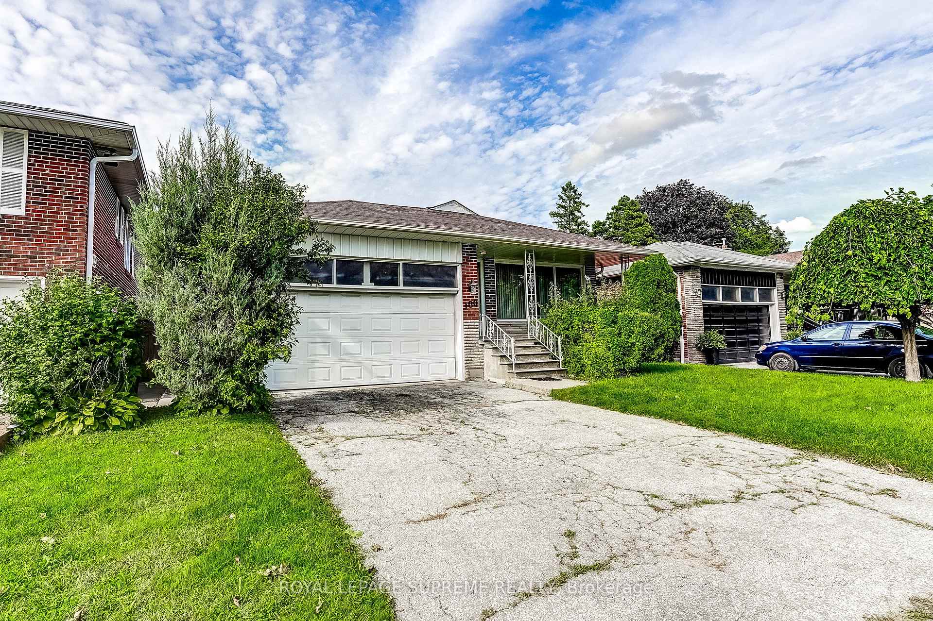 100 Summitcrest Drive, Toronto