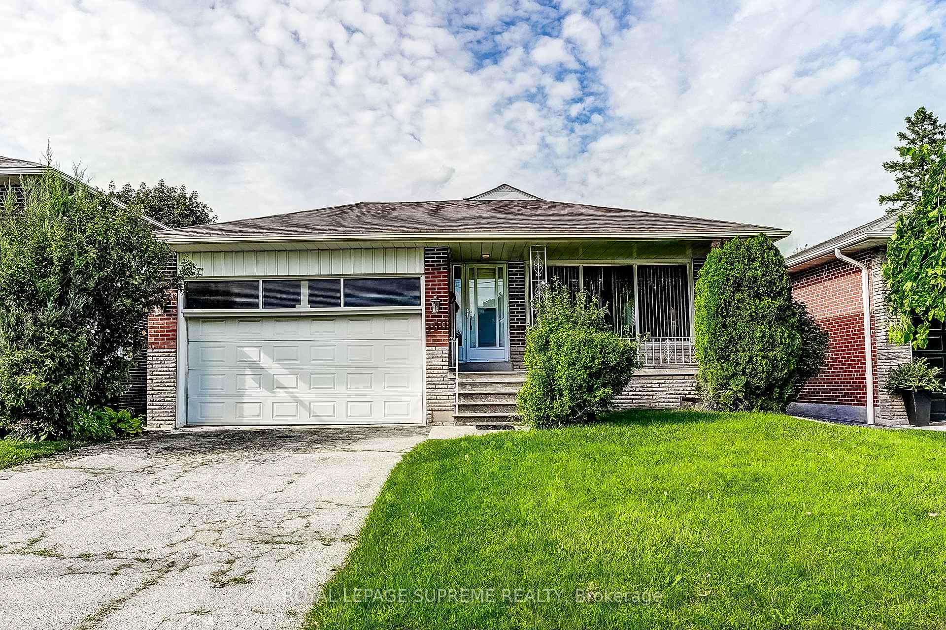100 Summitcrest Drive, Toronto
