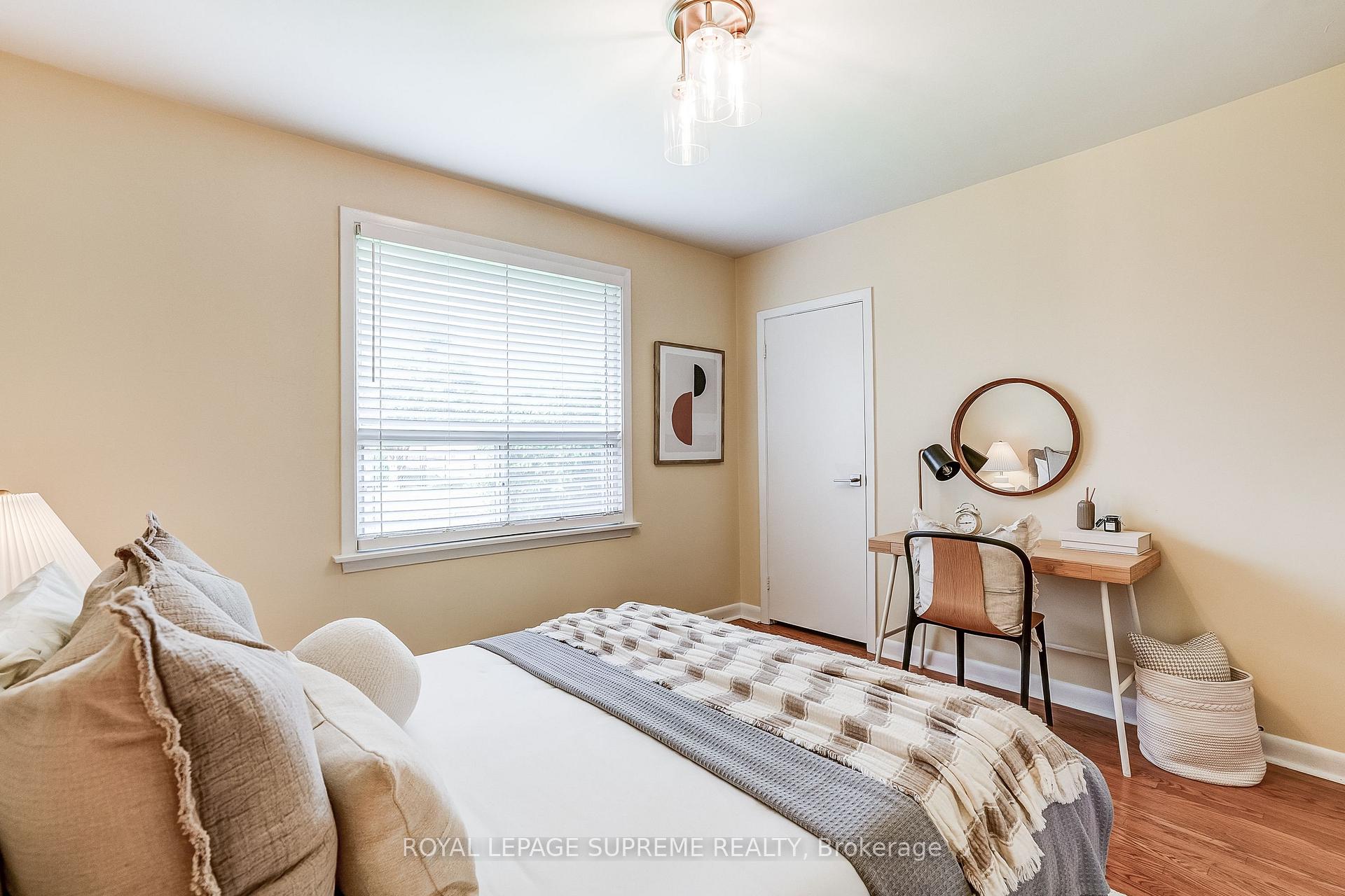 100 Summitcrest Drive, Toronto