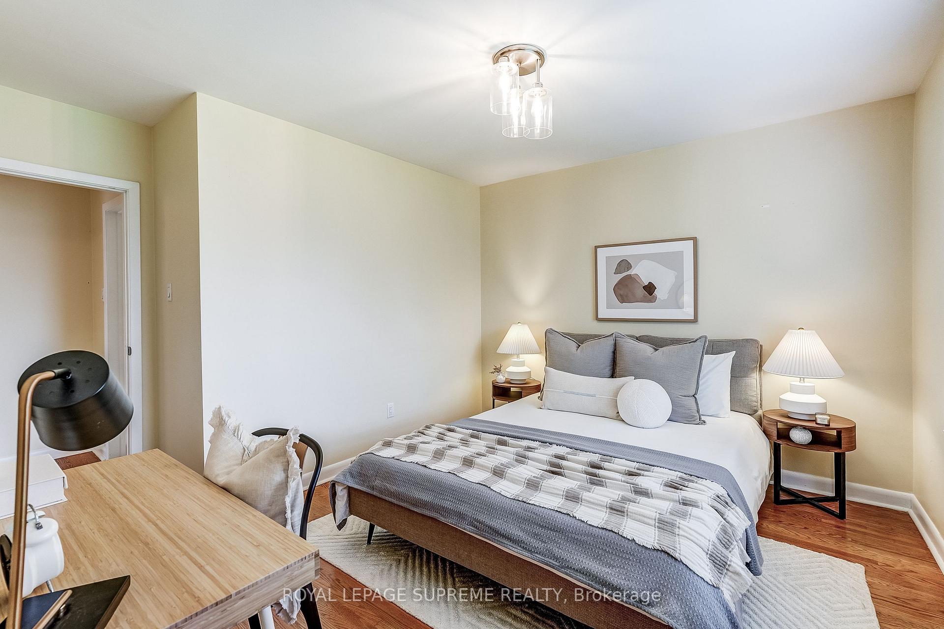 100 Summitcrest Drive, Toronto