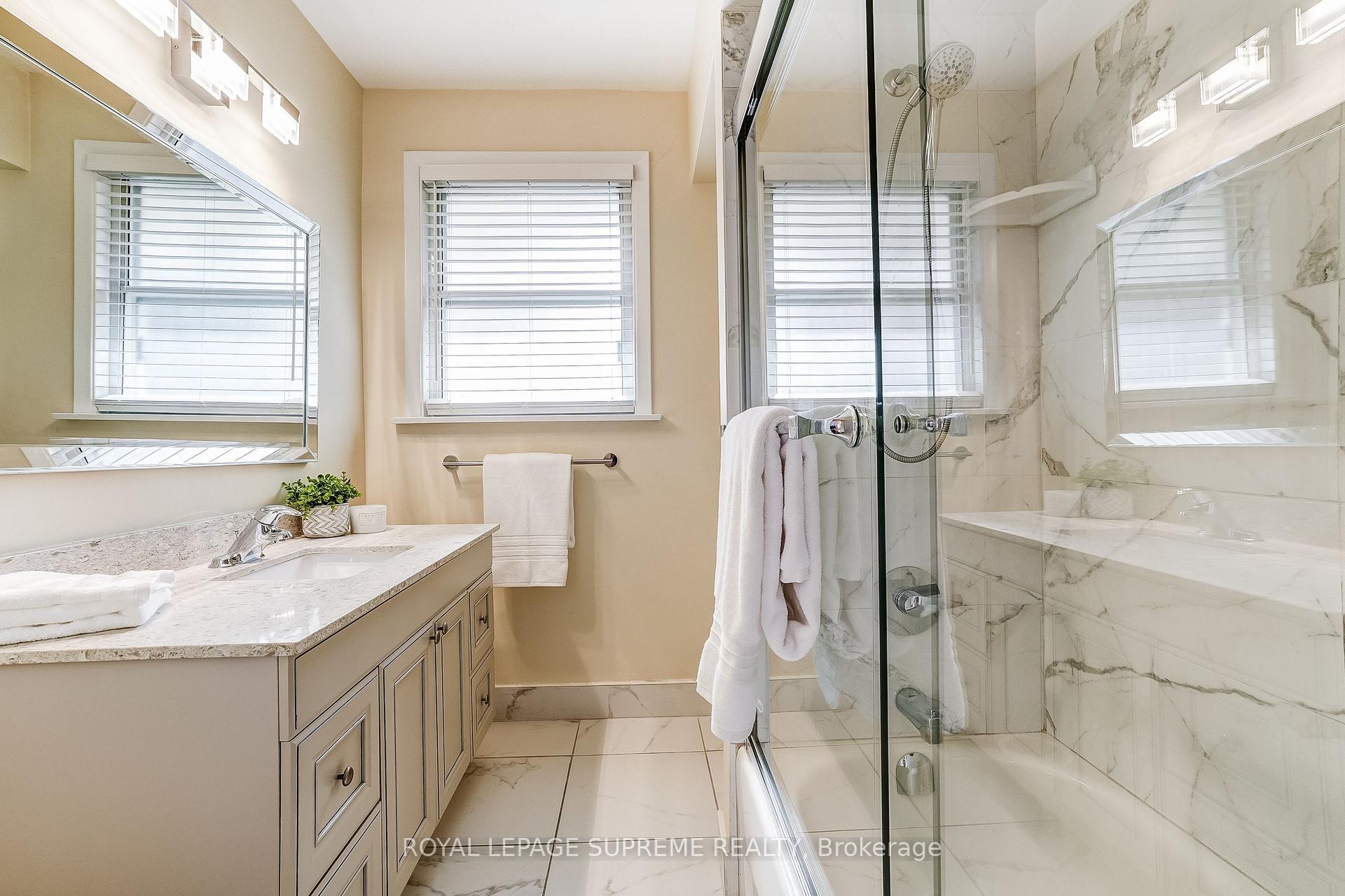100 Summitcrest Drive, Toronto