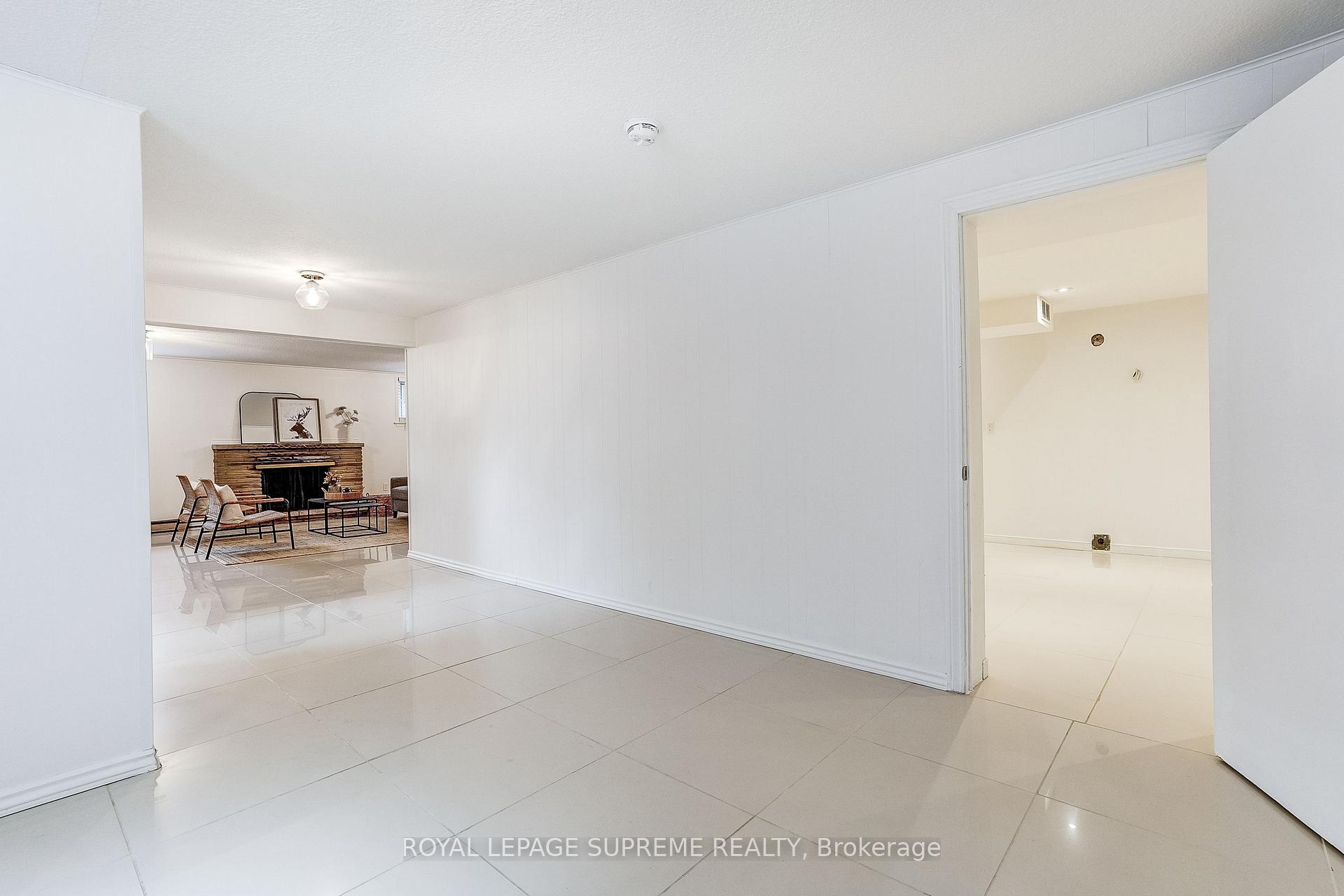 100 Summitcrest Drive, Toronto