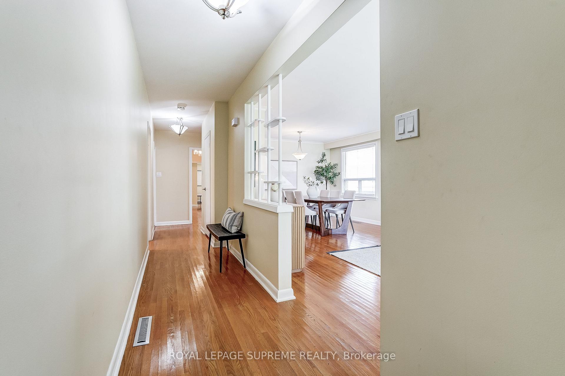 100 Summitcrest Drive, Toronto