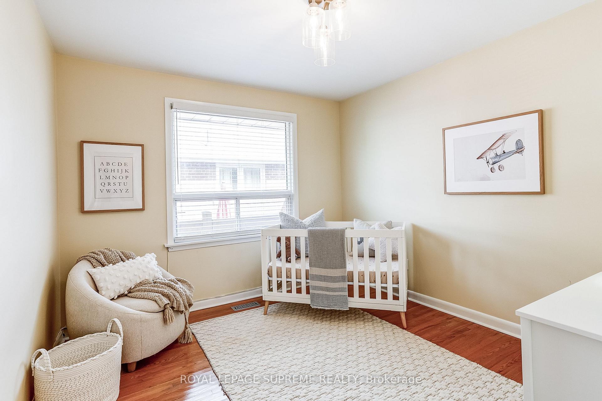 100 Summitcrest Drive, Toronto