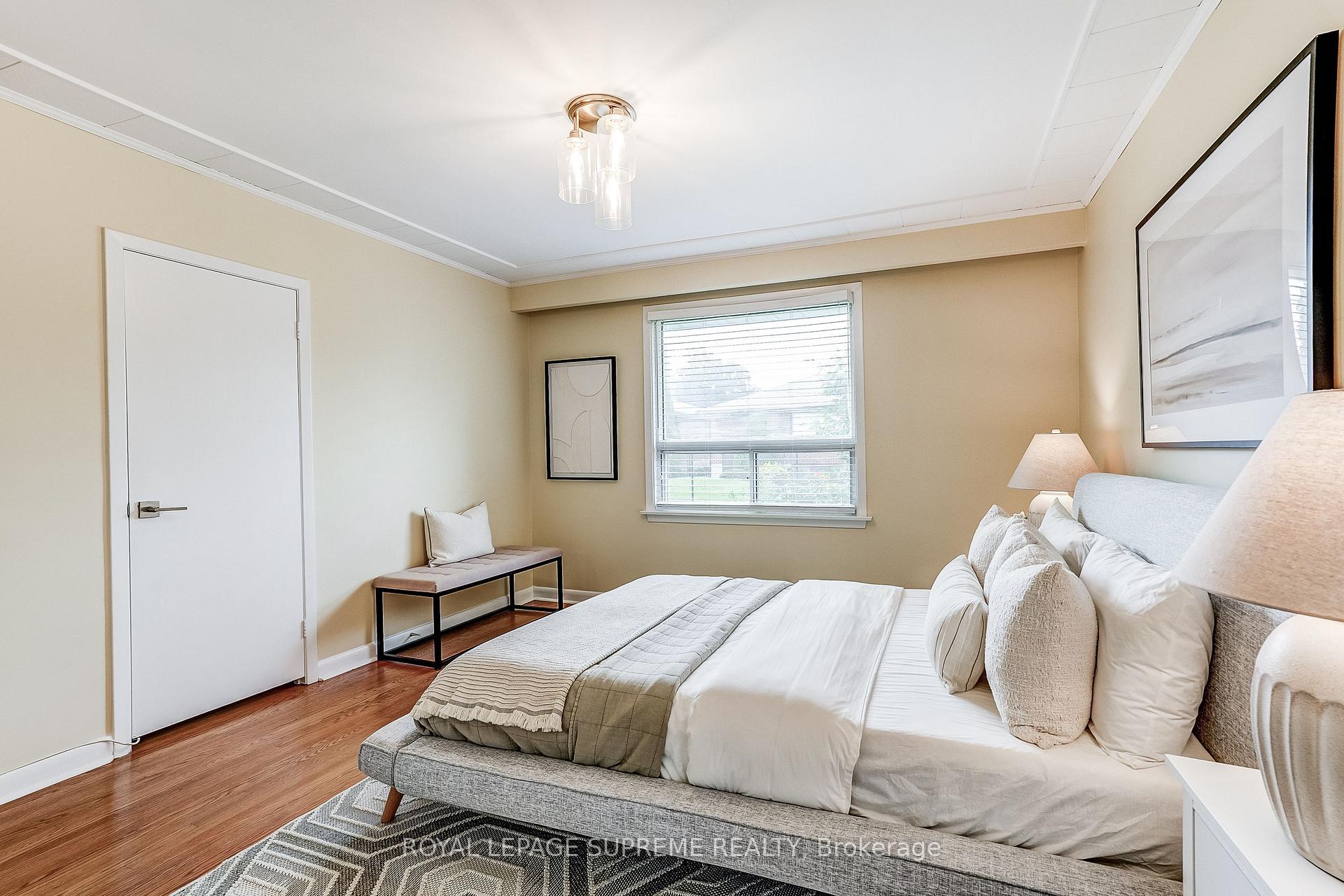 100 Summitcrest Drive, Toronto