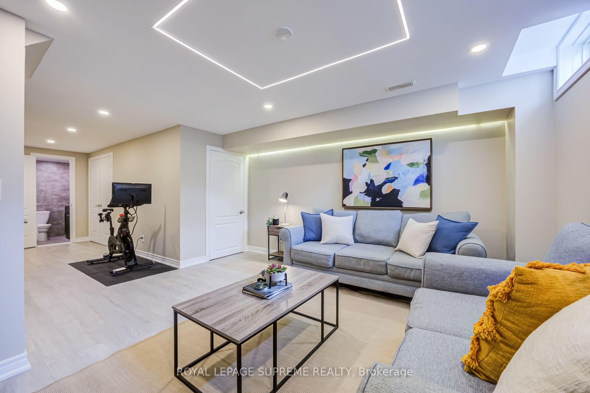 20 Abraham Welsh Road, Toronto