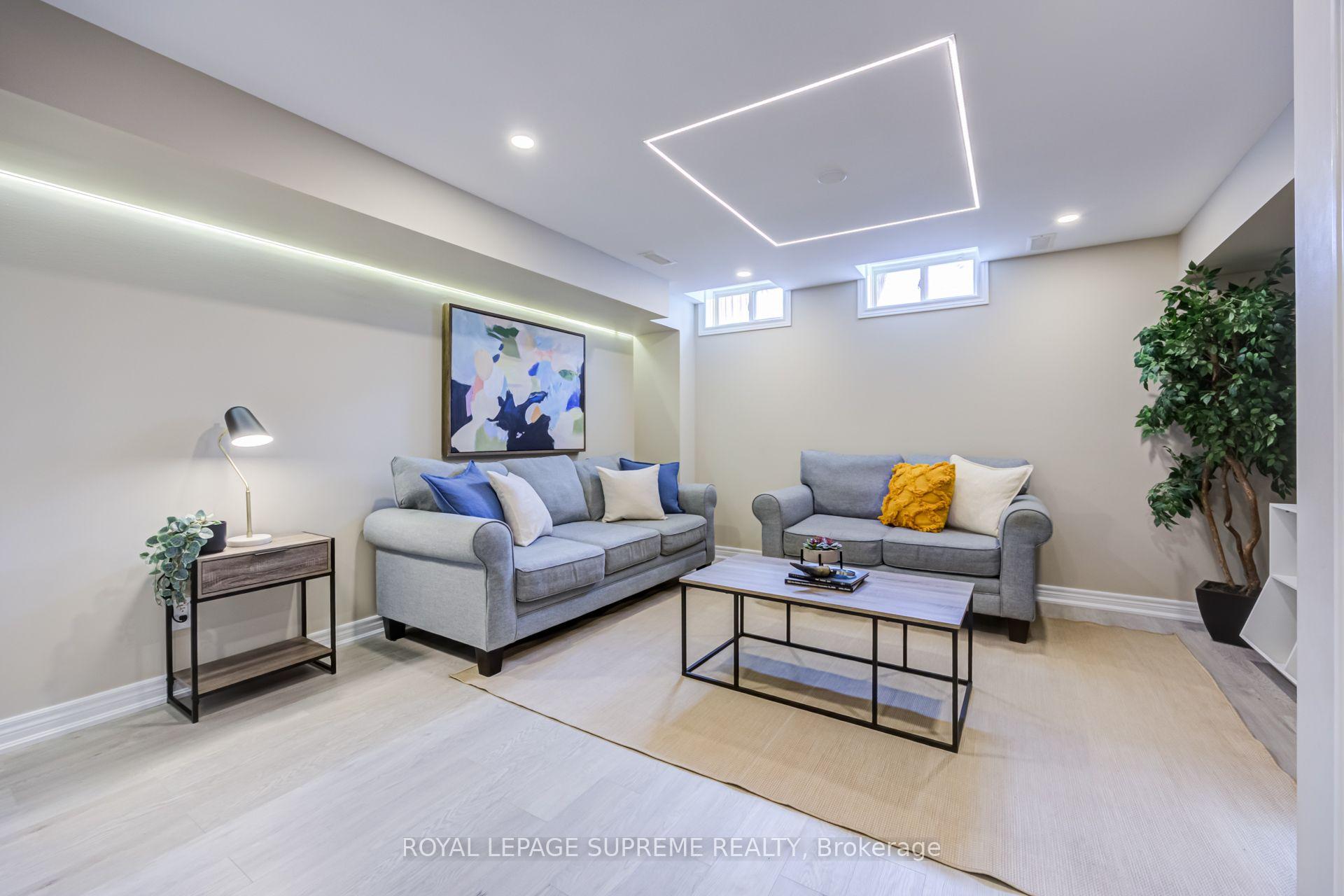20 Abraham Welsh Road, Toronto
