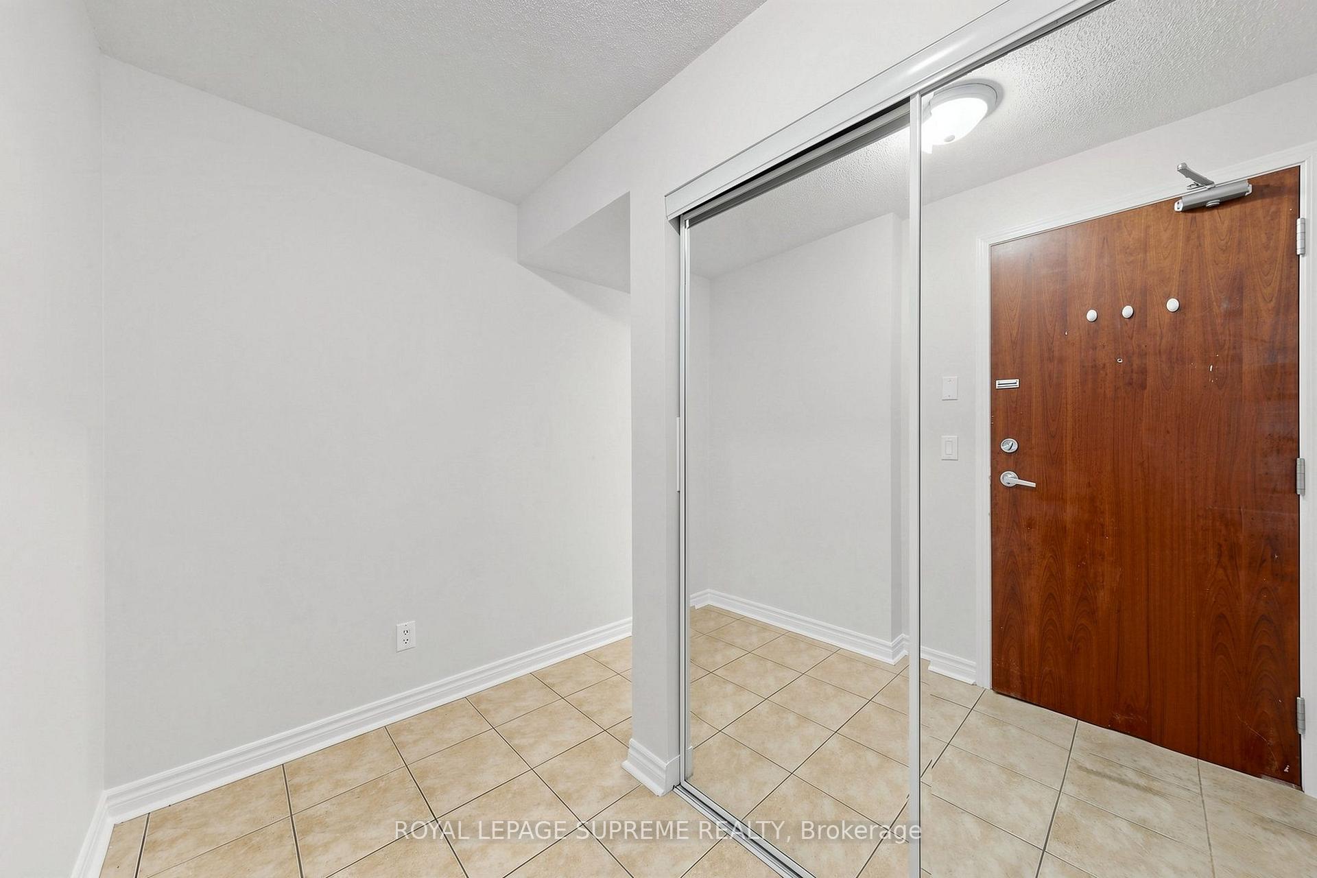 4090 Living Arts Drive 1202