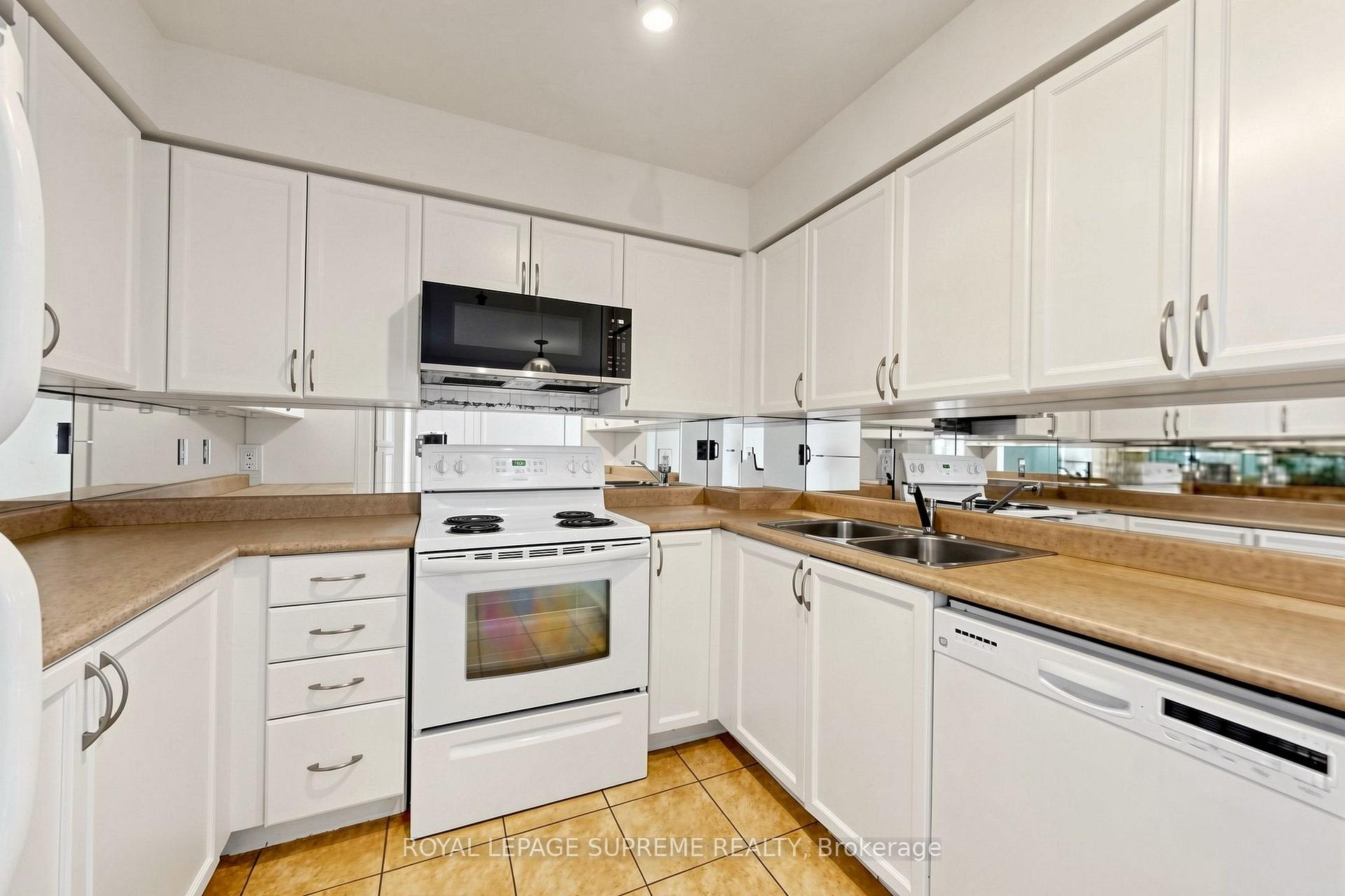 4090 Living Arts Drive 1202