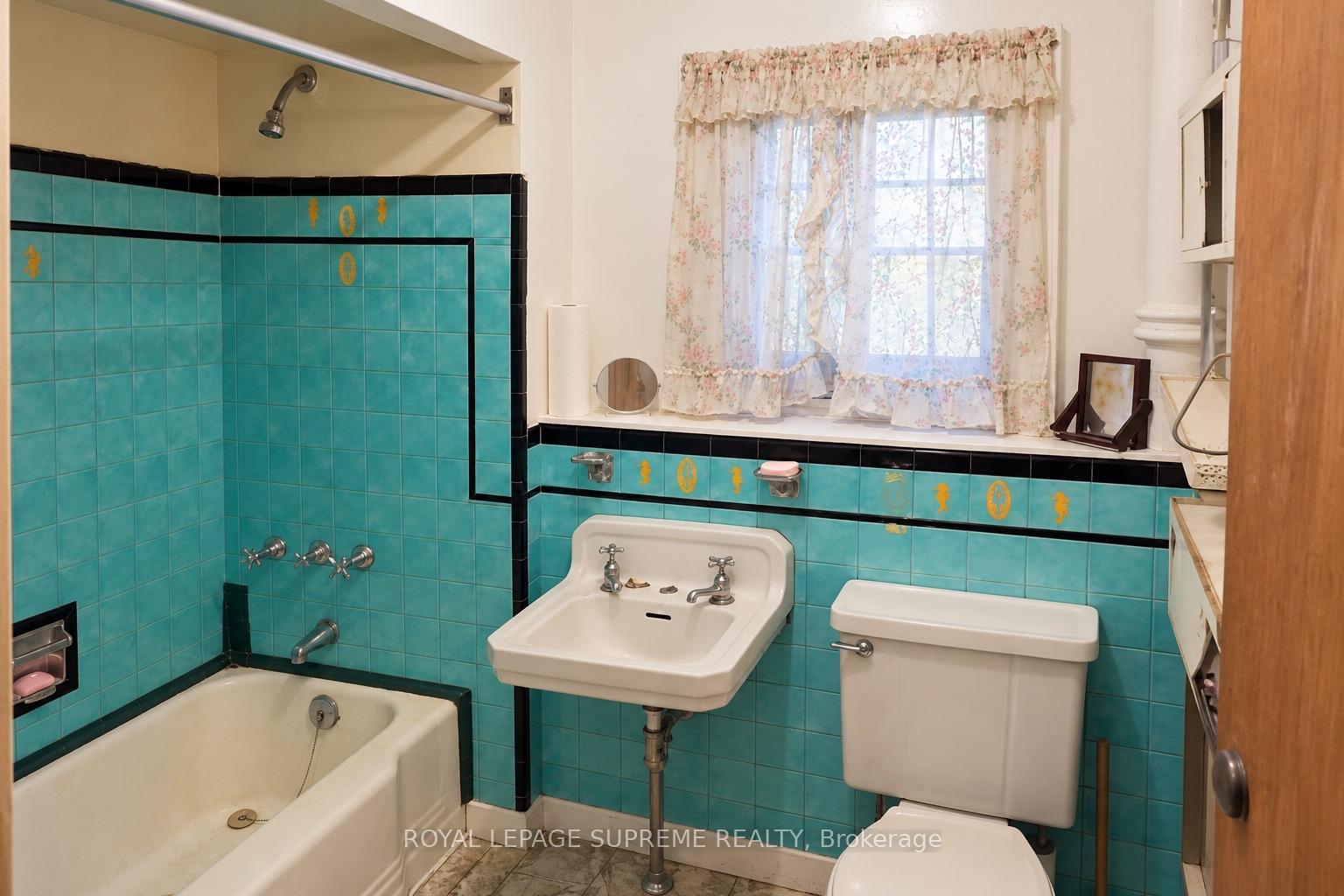 48 Mould Avenue, Toronto
