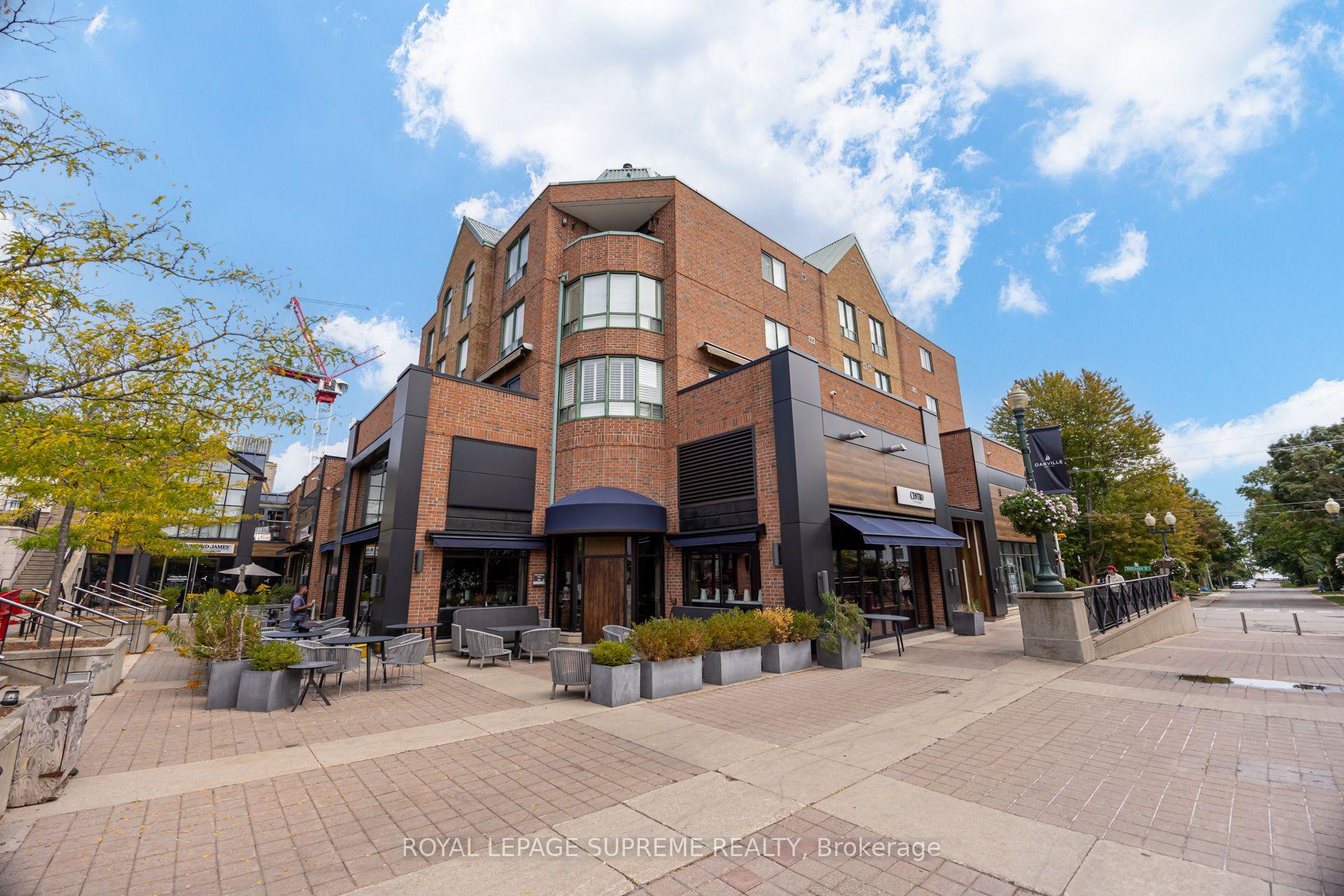 221 Robinson Street E 204