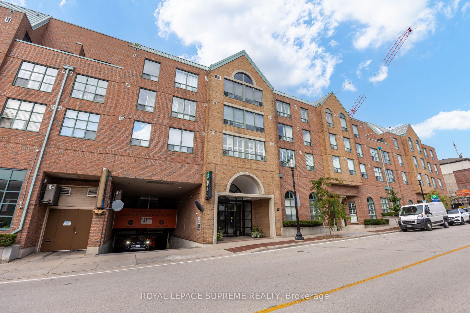 221 Robinson Street E 204