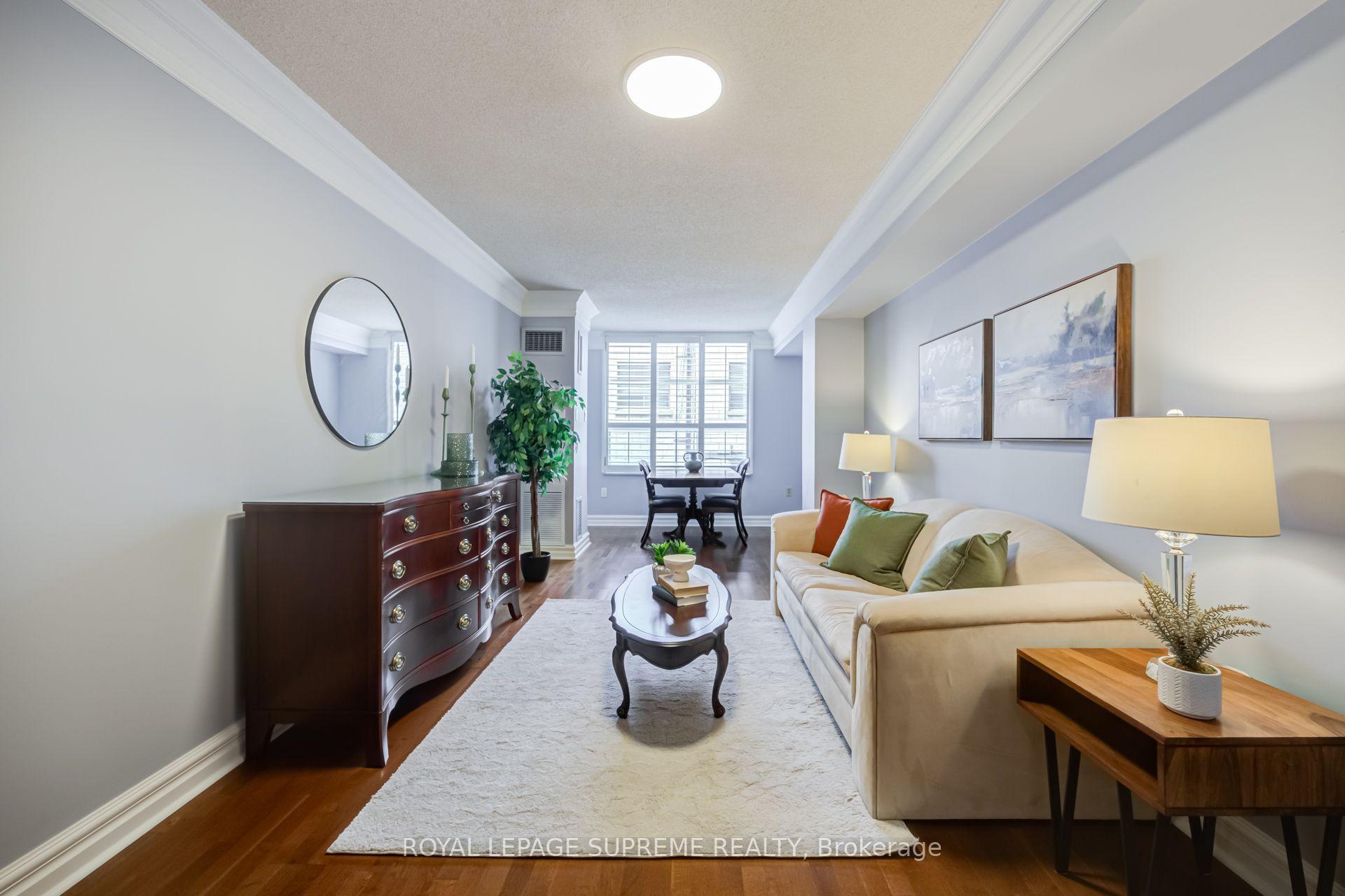 221 Robinson Street E 204