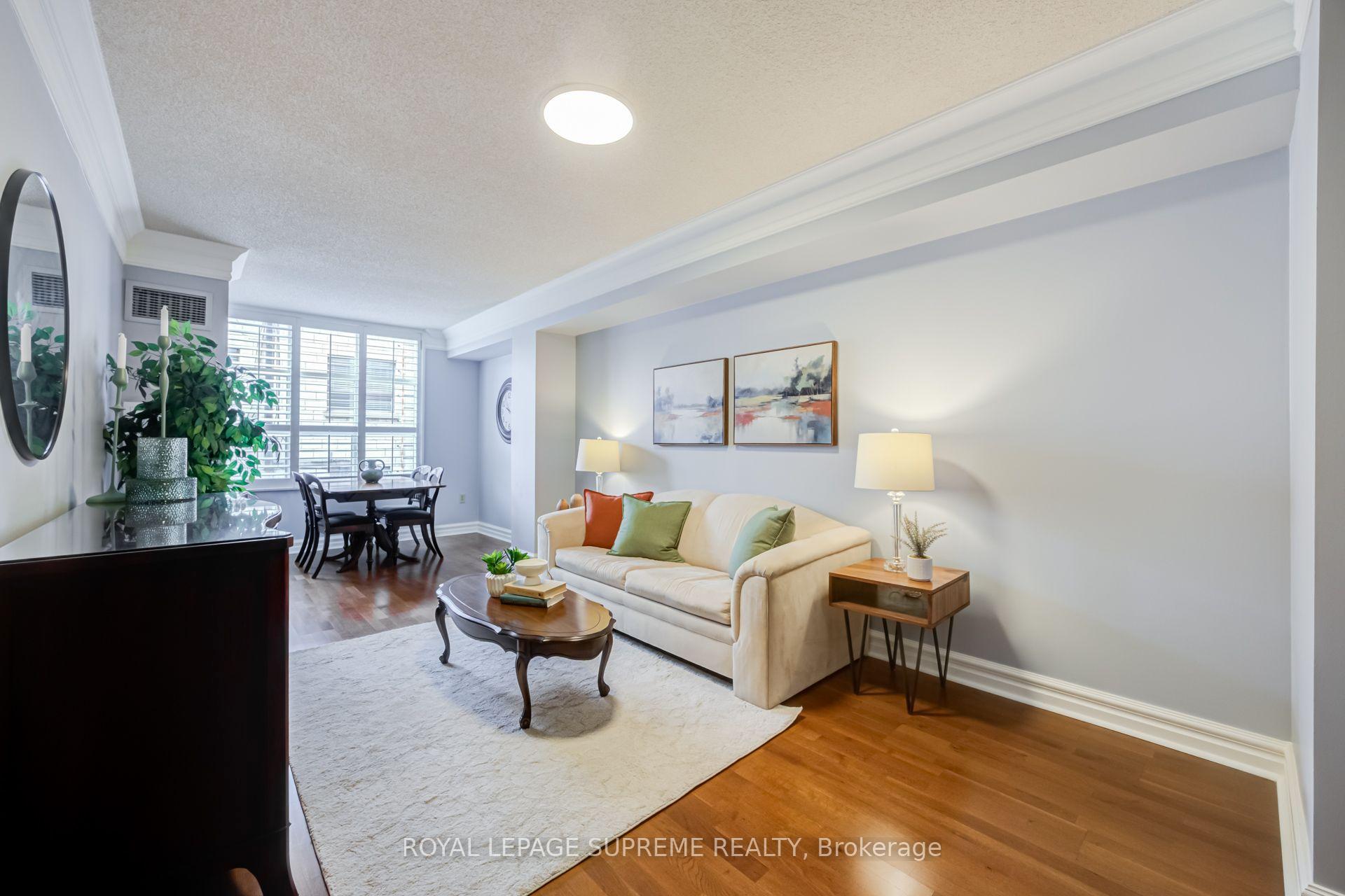 221 Robinson Street E 204