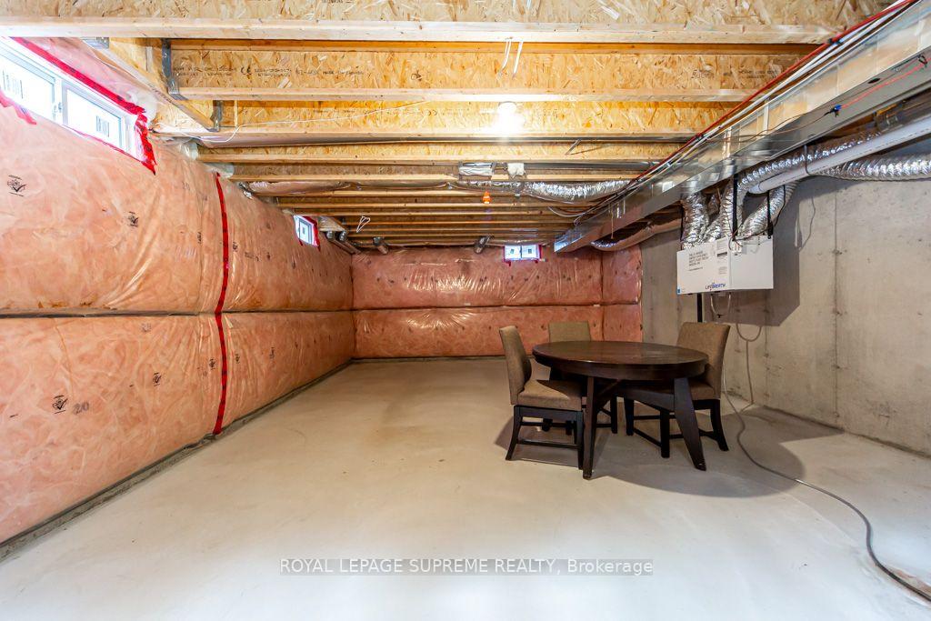 103 Benadir Avenue