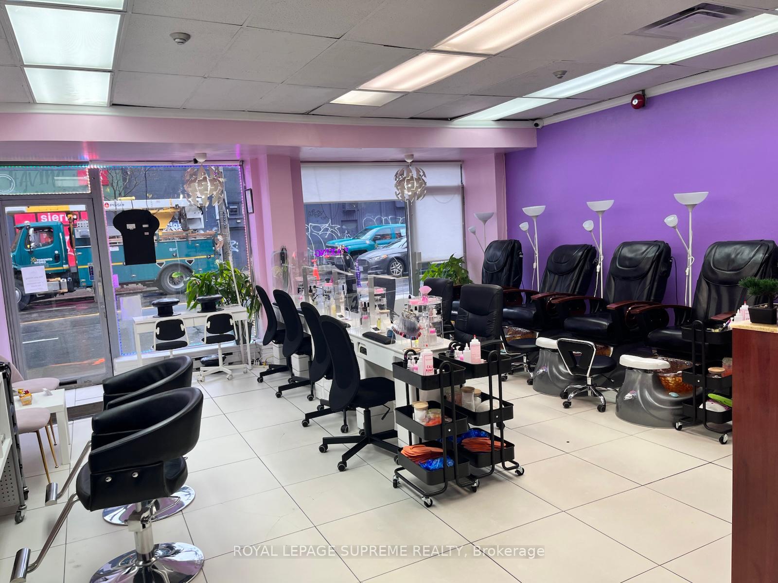 743 Dovercourt Road, Toronto