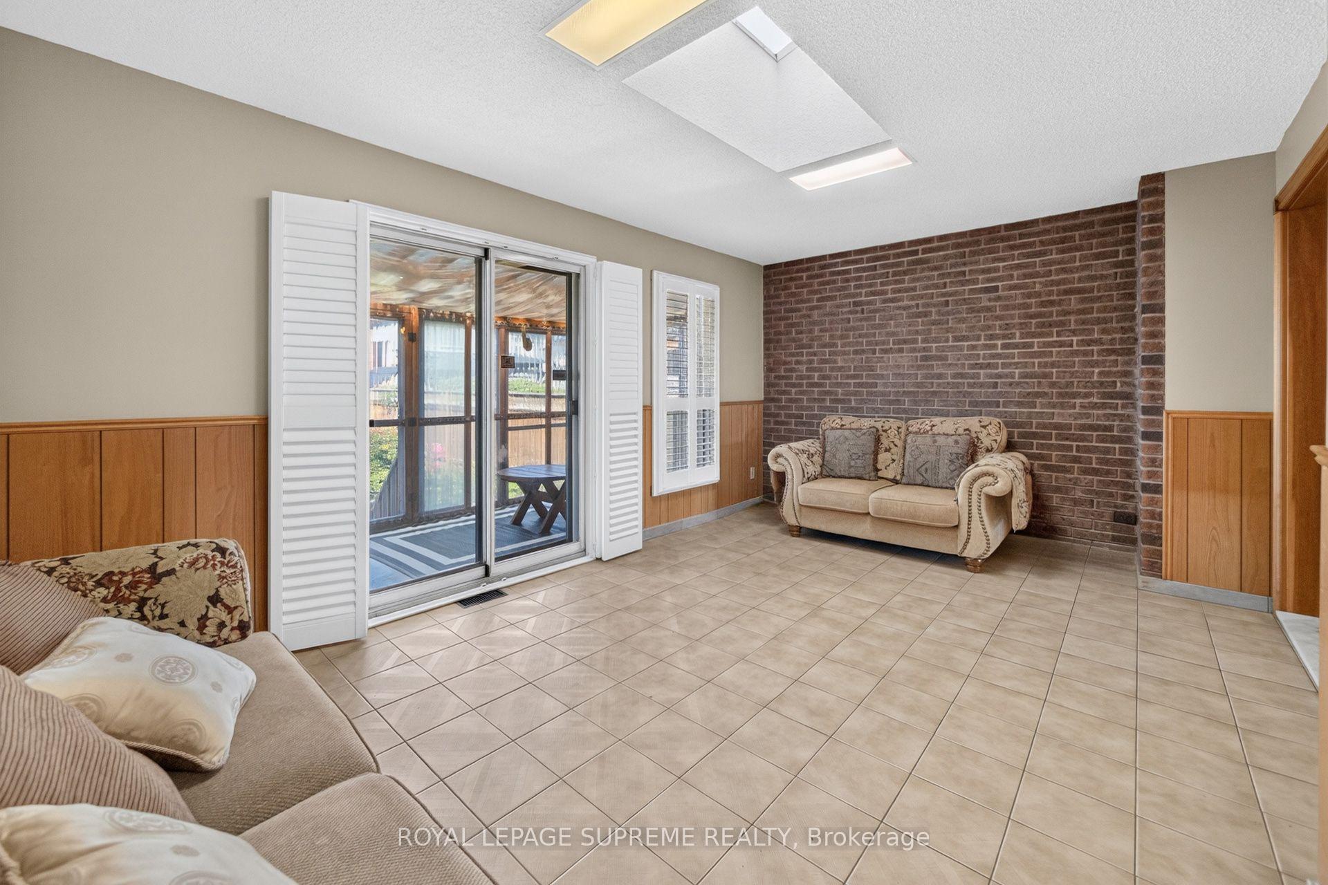 158 Aileen Avenue, Toronto